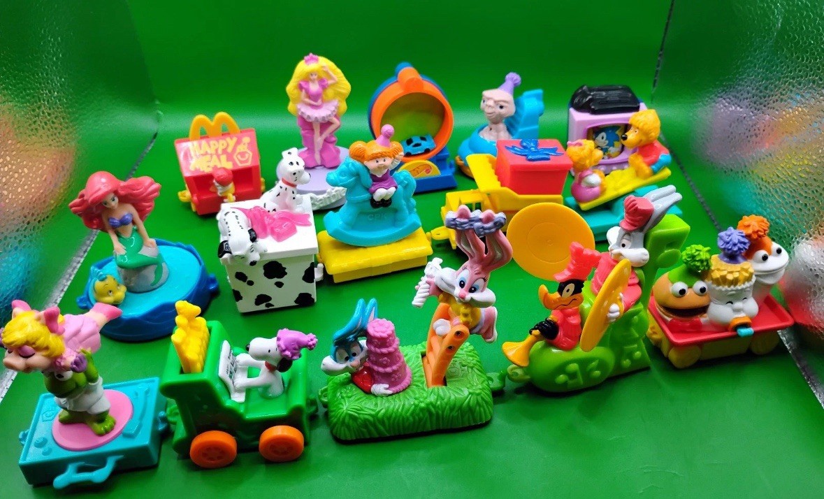 McDonalds Happy Meal 1994 Happy Birthday COMPLETE SET