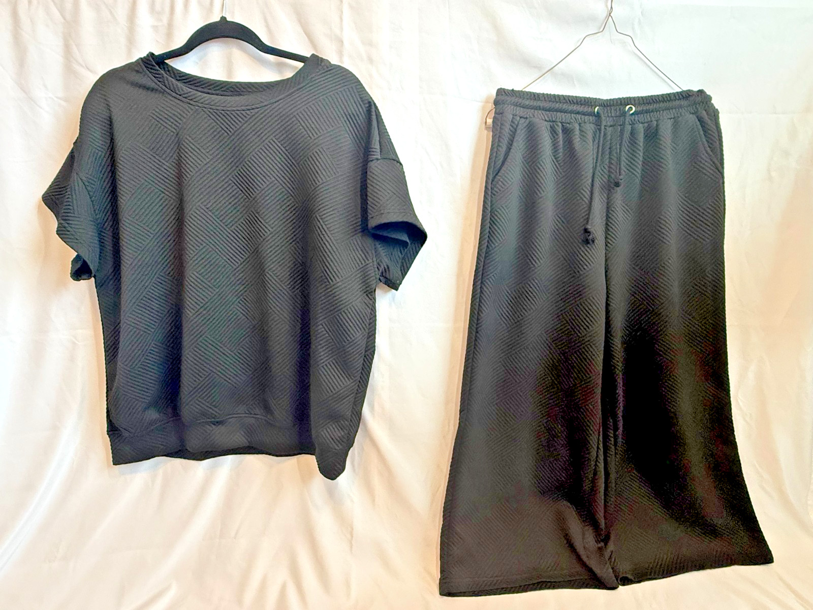 Lounge Set 2 Piece Casual Womens Black Textured Top & Wide Leg Pants  Size L