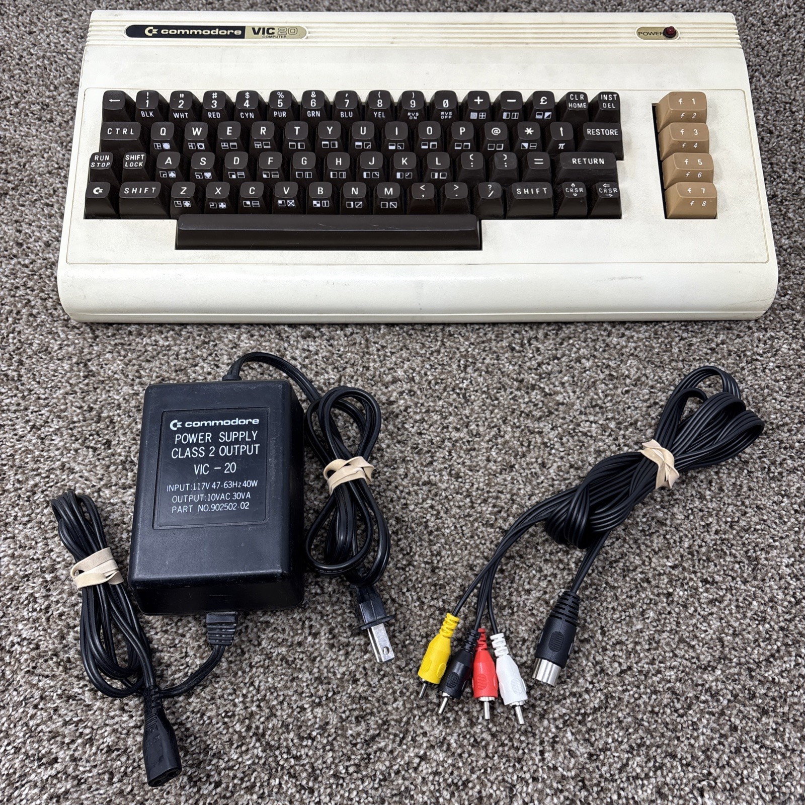 Commodore VIC-20 Vintage Computer System Tested With All Cables
