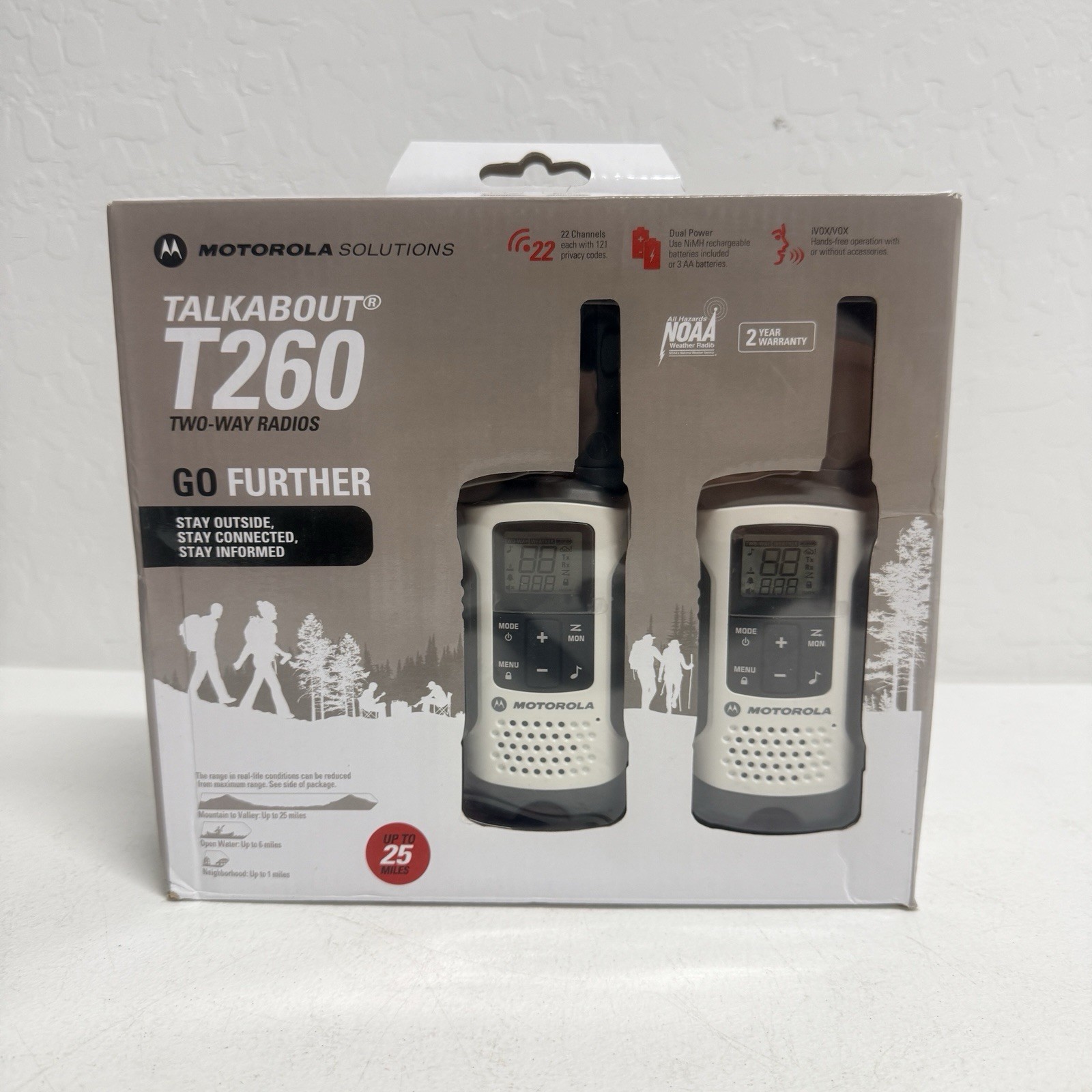 Motorola Talkabout T260 Two-Way Radio / Walkie Talkies Rechargeable 2-PACK NEW