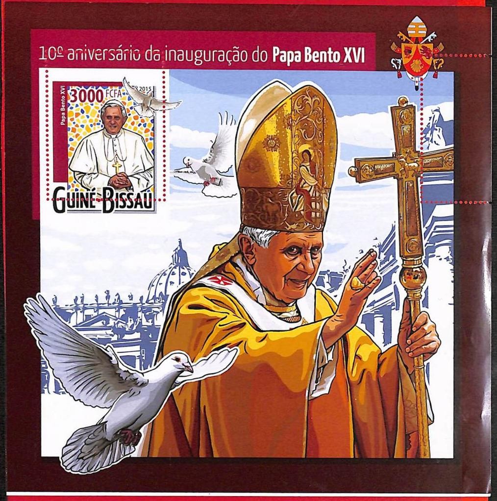 A5389 - GUINE-BISSAU - ERROR MISPERF Stamp Sheet - 2015 - Pope Benedict XVI