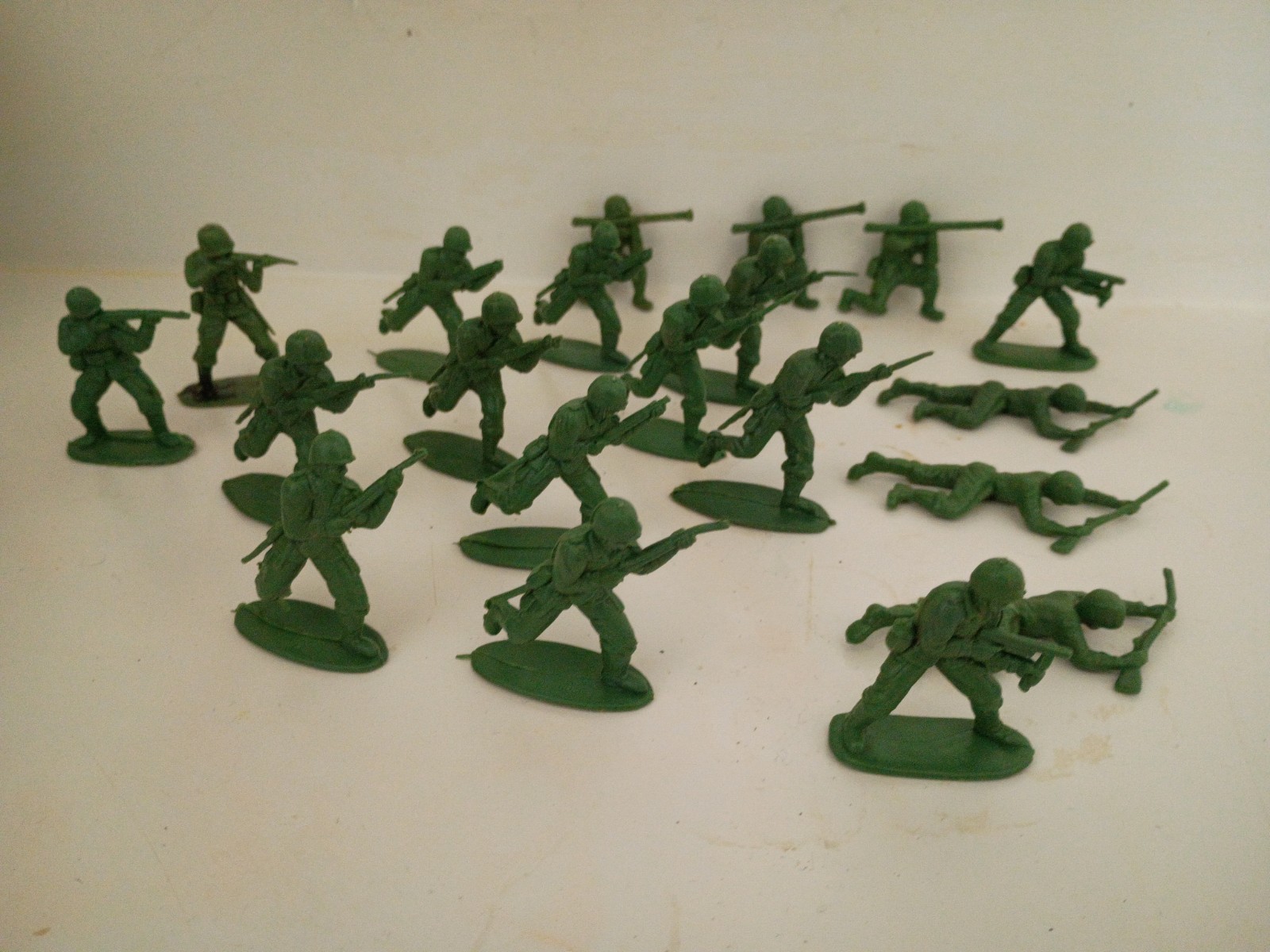  1:32 Airfix USA army figures Officer bazooka soldiers lot!