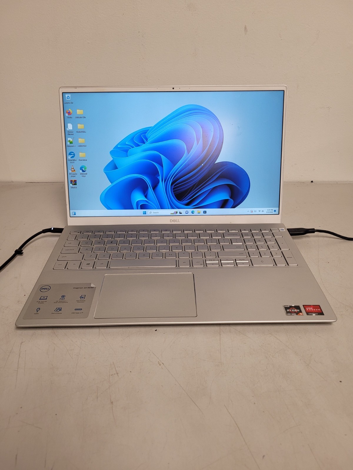 Dell inspiron 5505 15.6" ryzen 4500u 4000mhz 8gb ram no ssd parts READ BVK3Y93