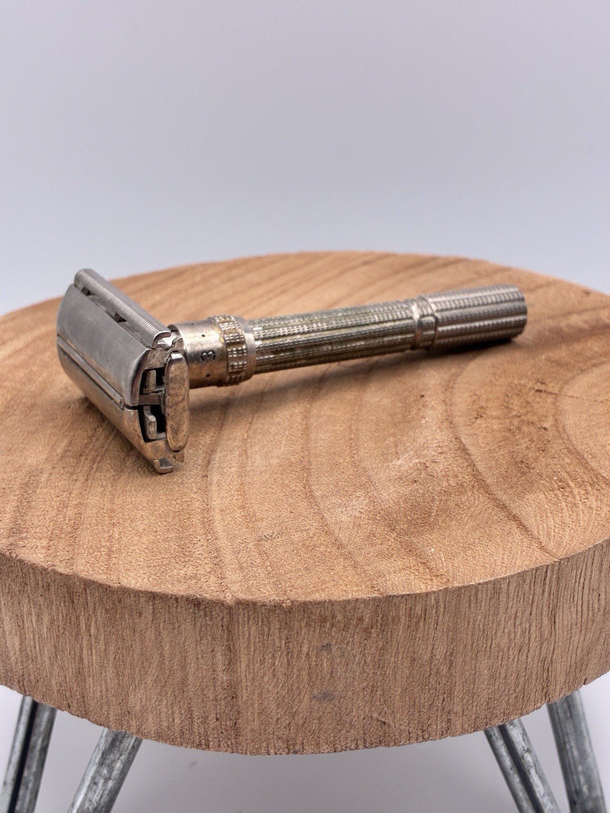 Vintage 1968 Gillette N4 Slim Adjustable 1-9 Safety Shaving Razor Good Condition