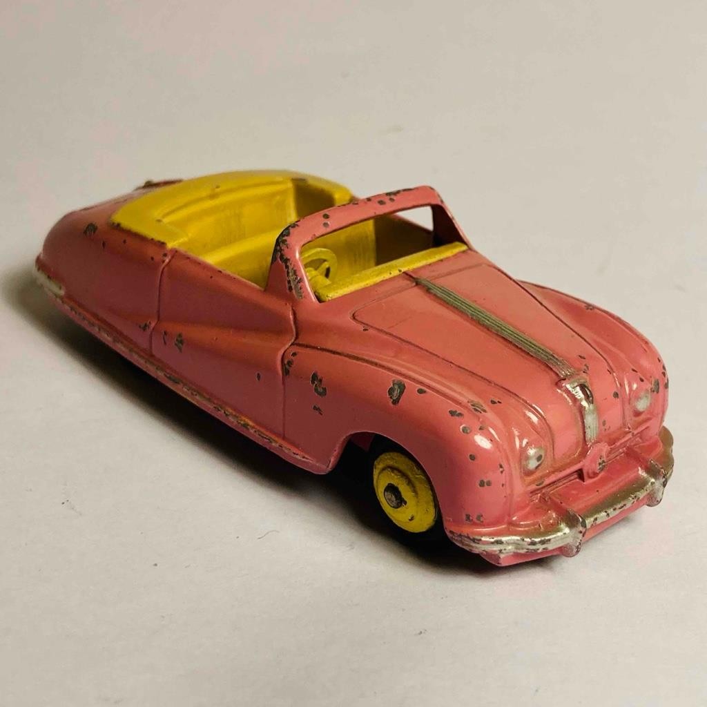 Dinky Toys #106 Austin Atlantic Pink - Original Vintage (ref33)