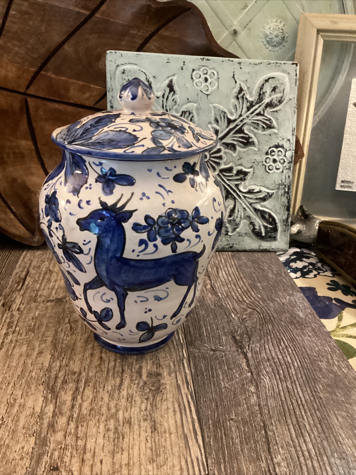 vintage hand painted Murano Guerrieri Lidded Jar Numbered Signed Italy read desc