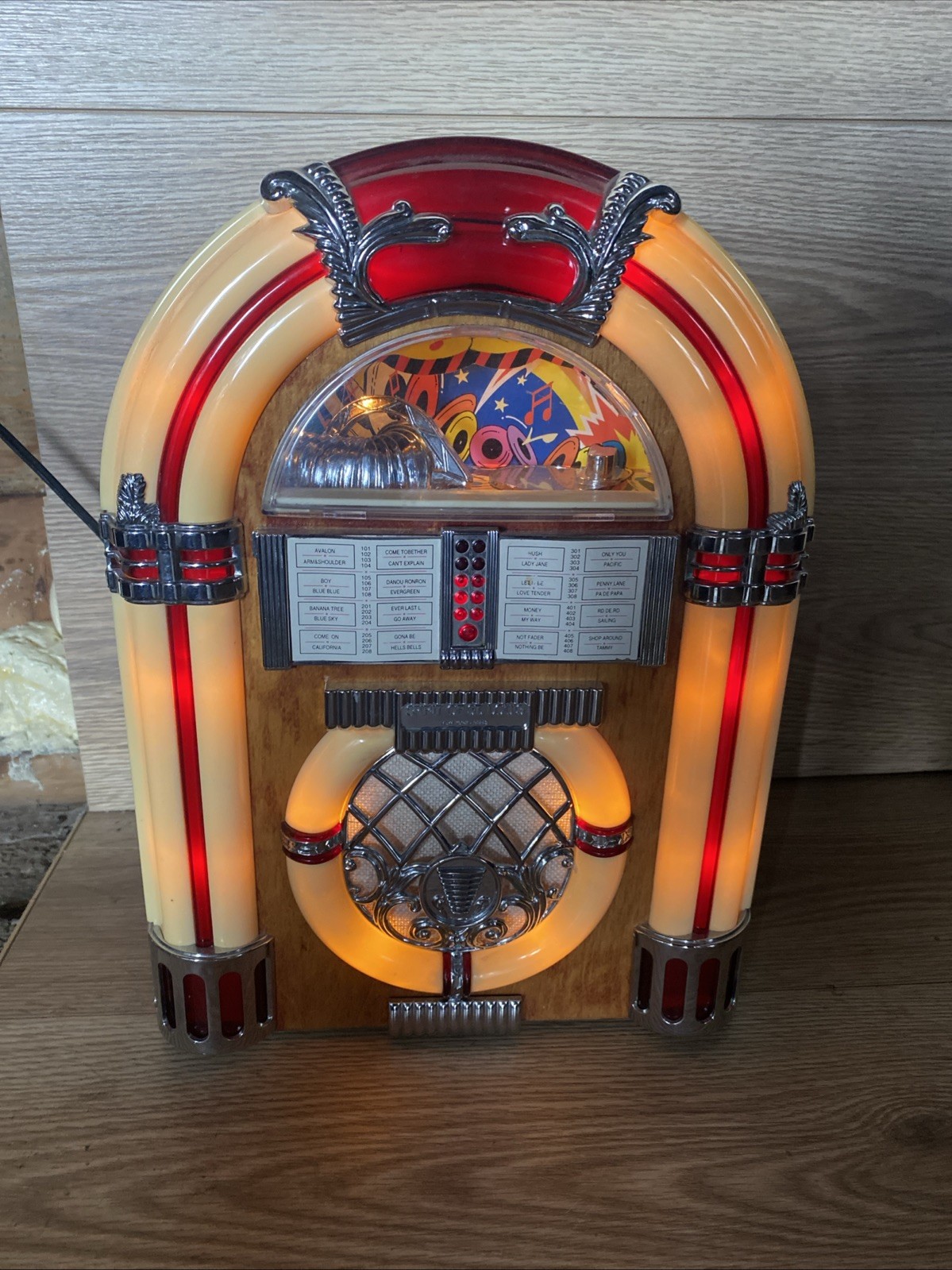 Spirit Of St. Louis Am/Fm Radio Cassette Player Jukebox Lights Working Condition