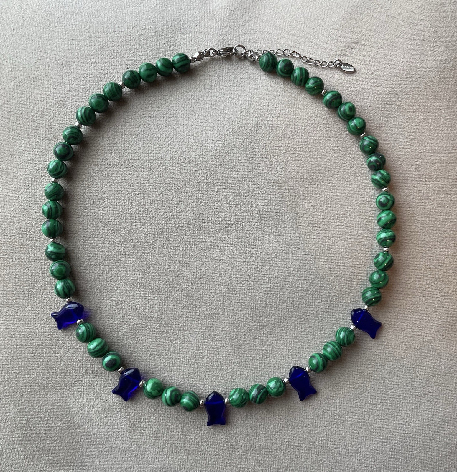 SYNTHETIC MALACHITE & Cobalt Blue Glass Fish Beads Unisex Necklace 18”