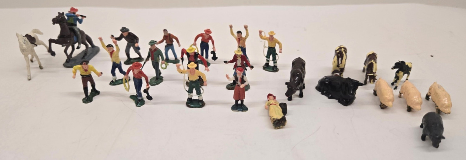 Vintage Marx Warriors of the World Cowboy Lot of 25 Minifigures & Animals