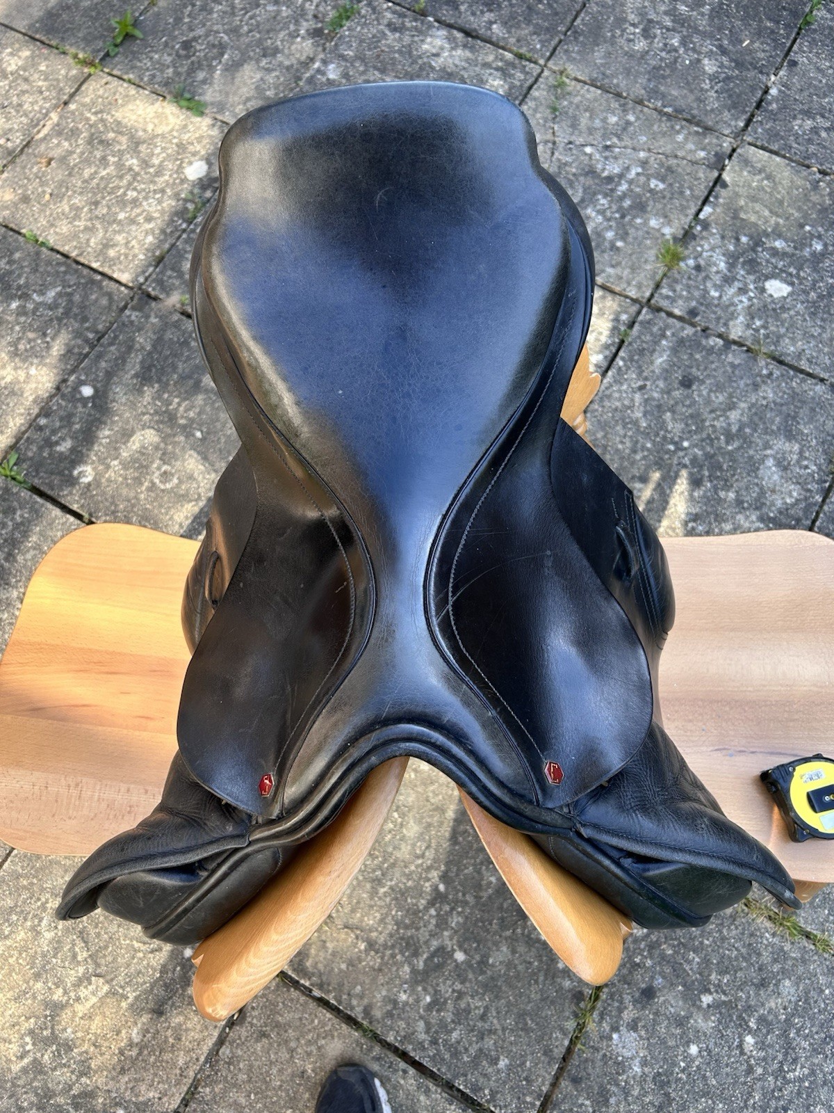 Albion Legend K2 jump saddle black 17.5” seat MW tree