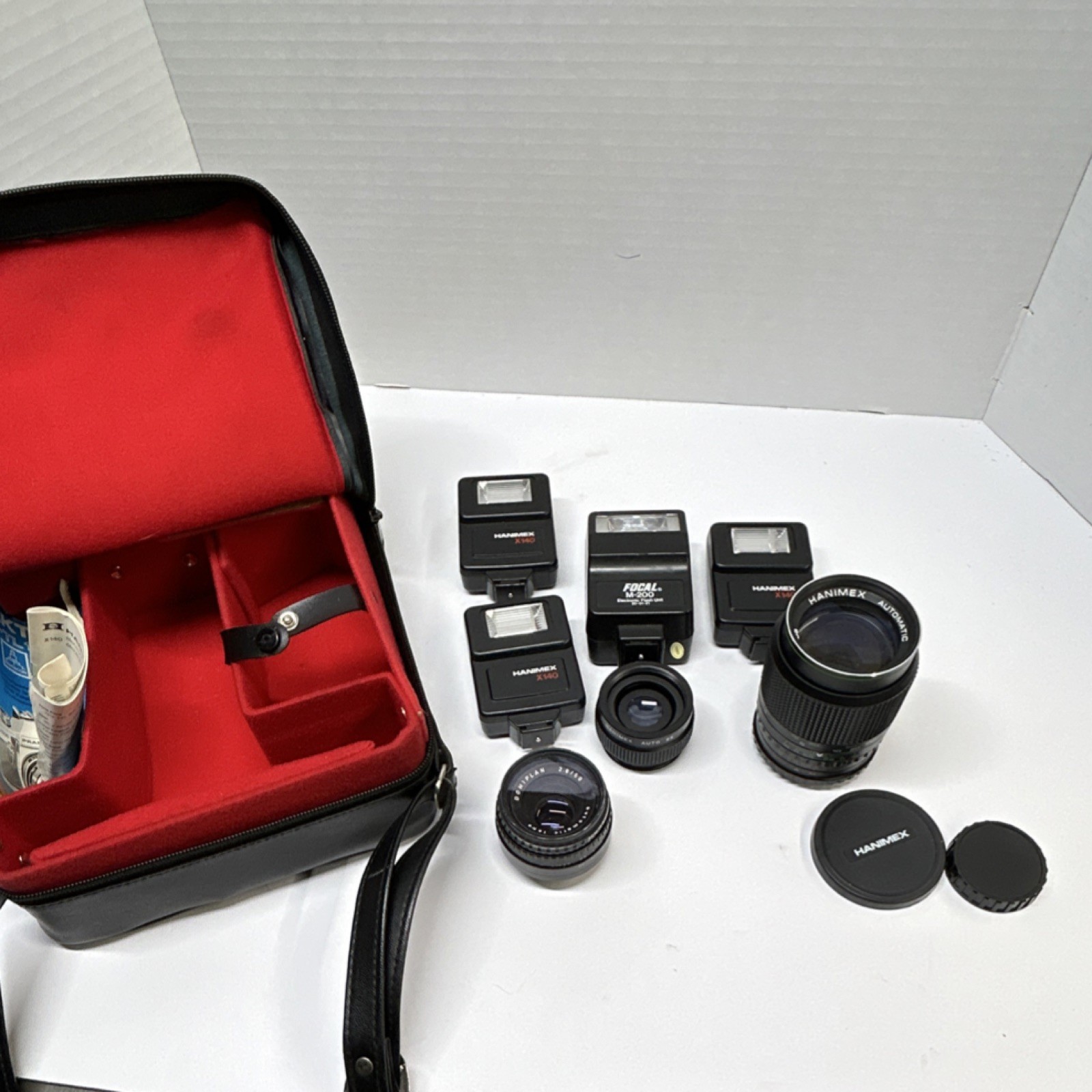 Hanimex Camera Lot: Automatic 135mm Lens, Domiplan 2.8/50, X140 Flash, Case