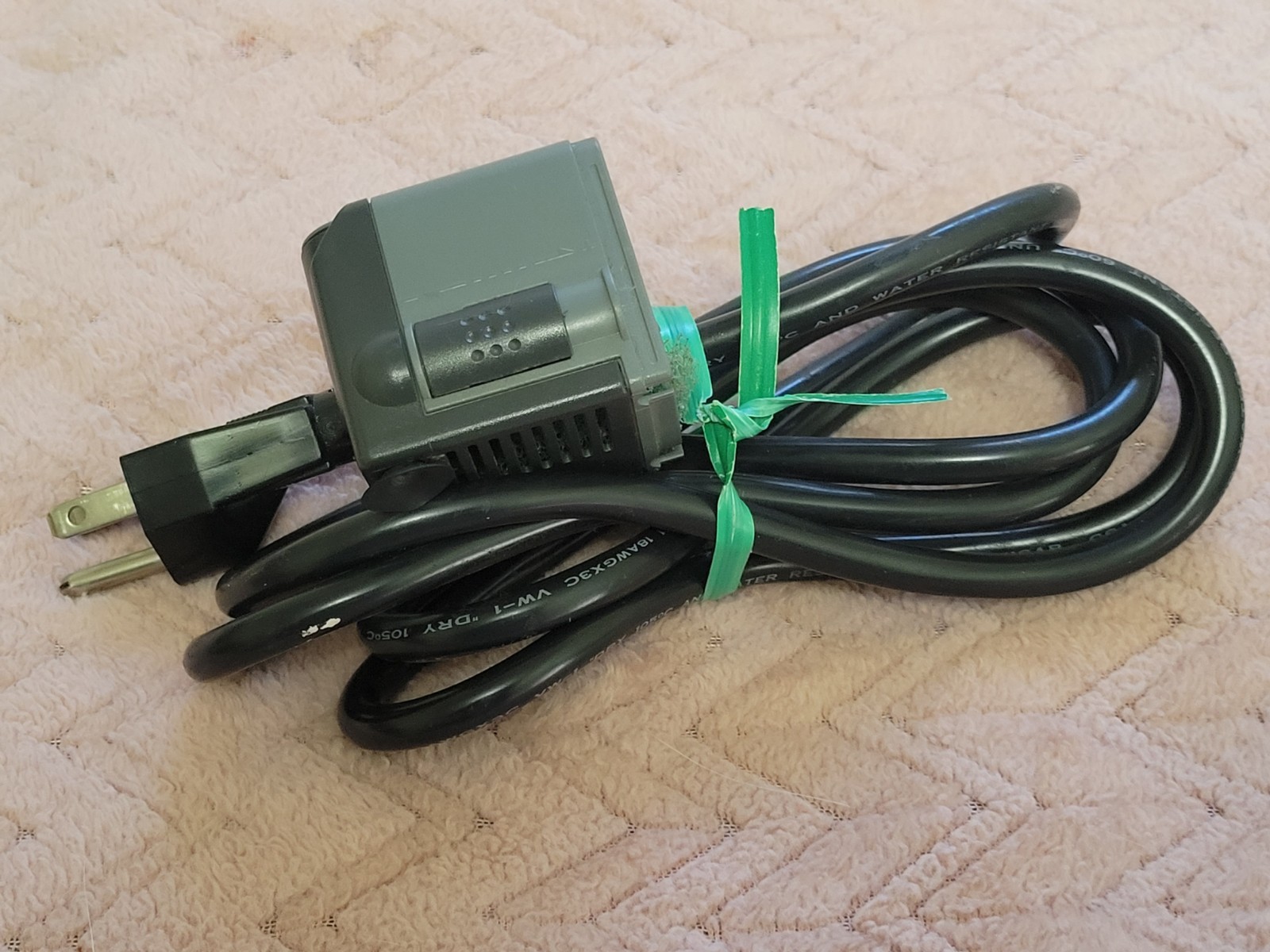 RA Micra Compact Multifunction Aquarium Fountain Pump no tube adapter/backplate