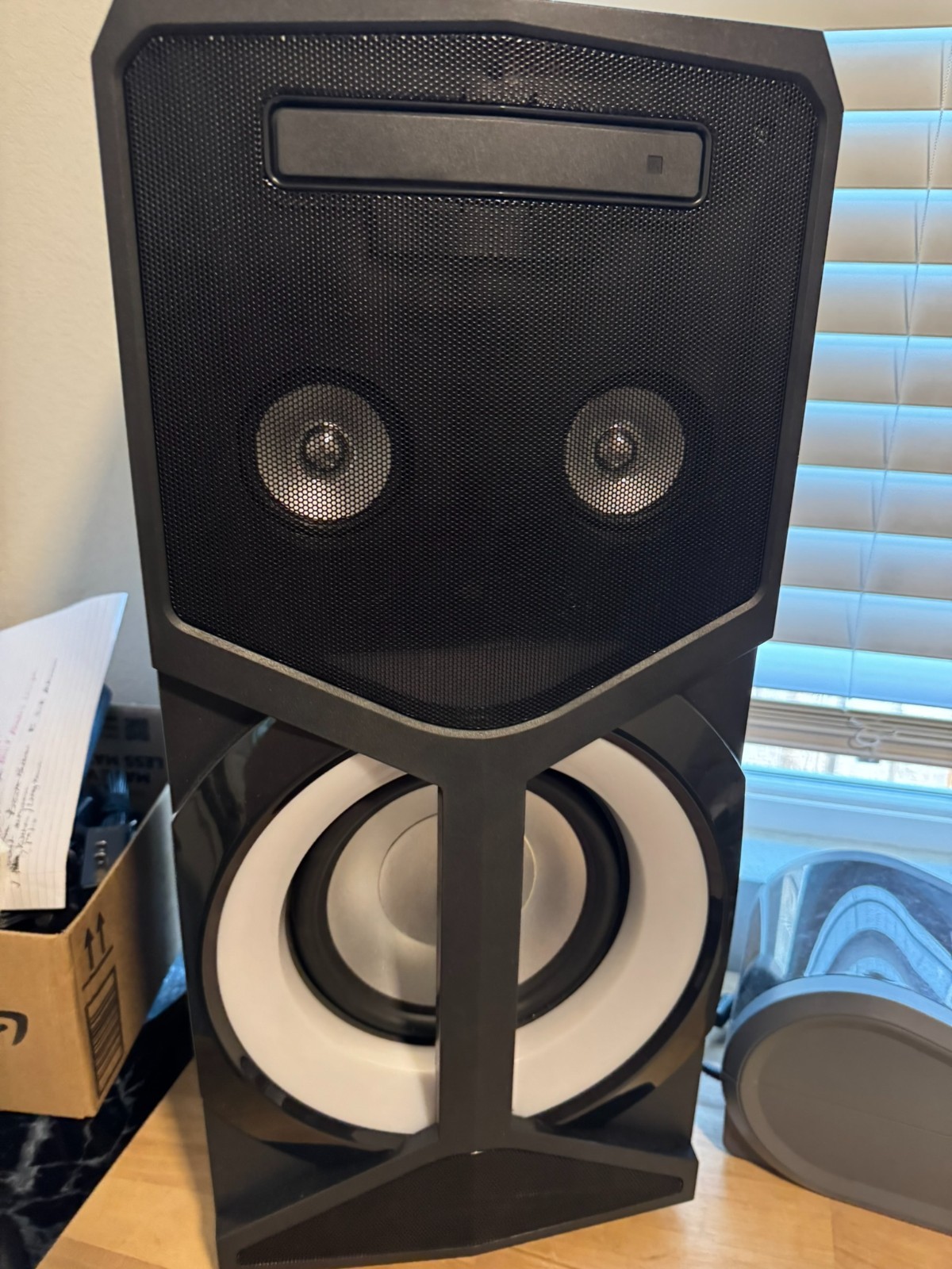 Pyle 800W Bluetooth Audio Streaming Video Karaoke FM Radio Speaker PKRK270BT