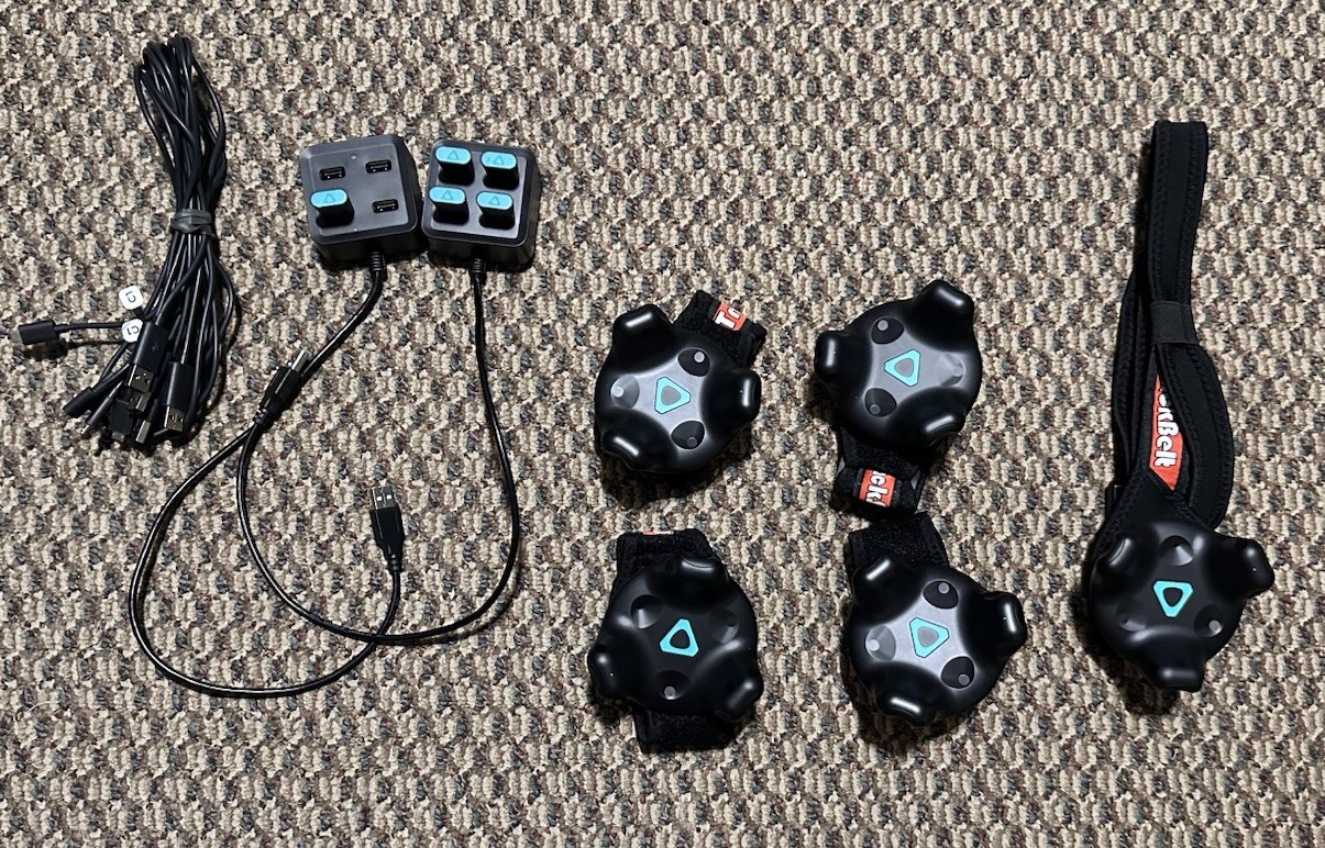 5 HTC Vive tracker 2.0 with straps and hub for vr full body tracking