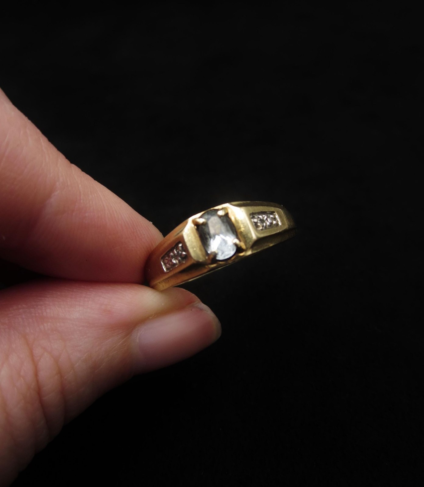 VTG 10k QJ Quintessence Jewelry Size 9.5 Yellow Gold Aquamarine Diamond Ring