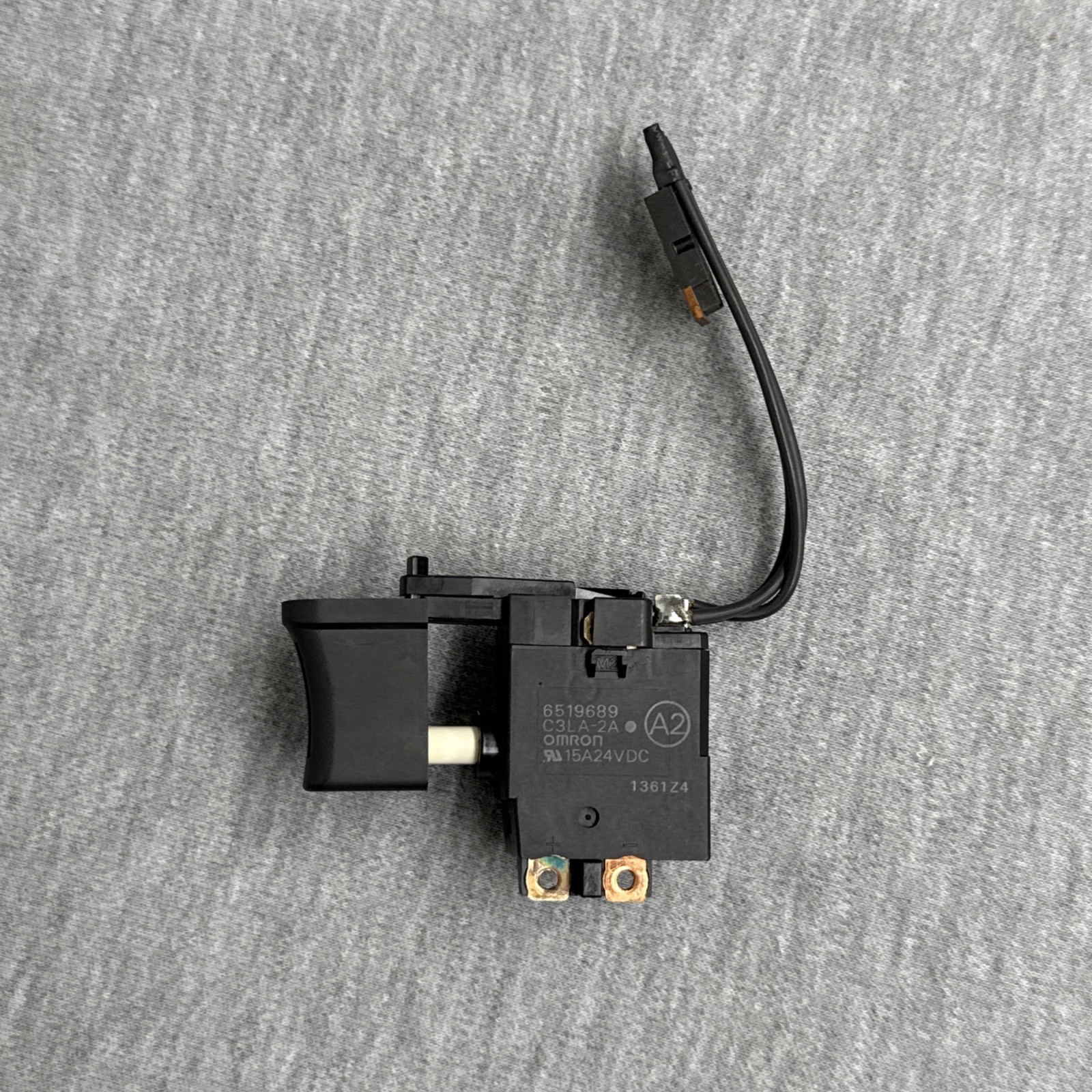 Makita 6519689 C3LA-2A Switch for 6343DWA Cordless Drill