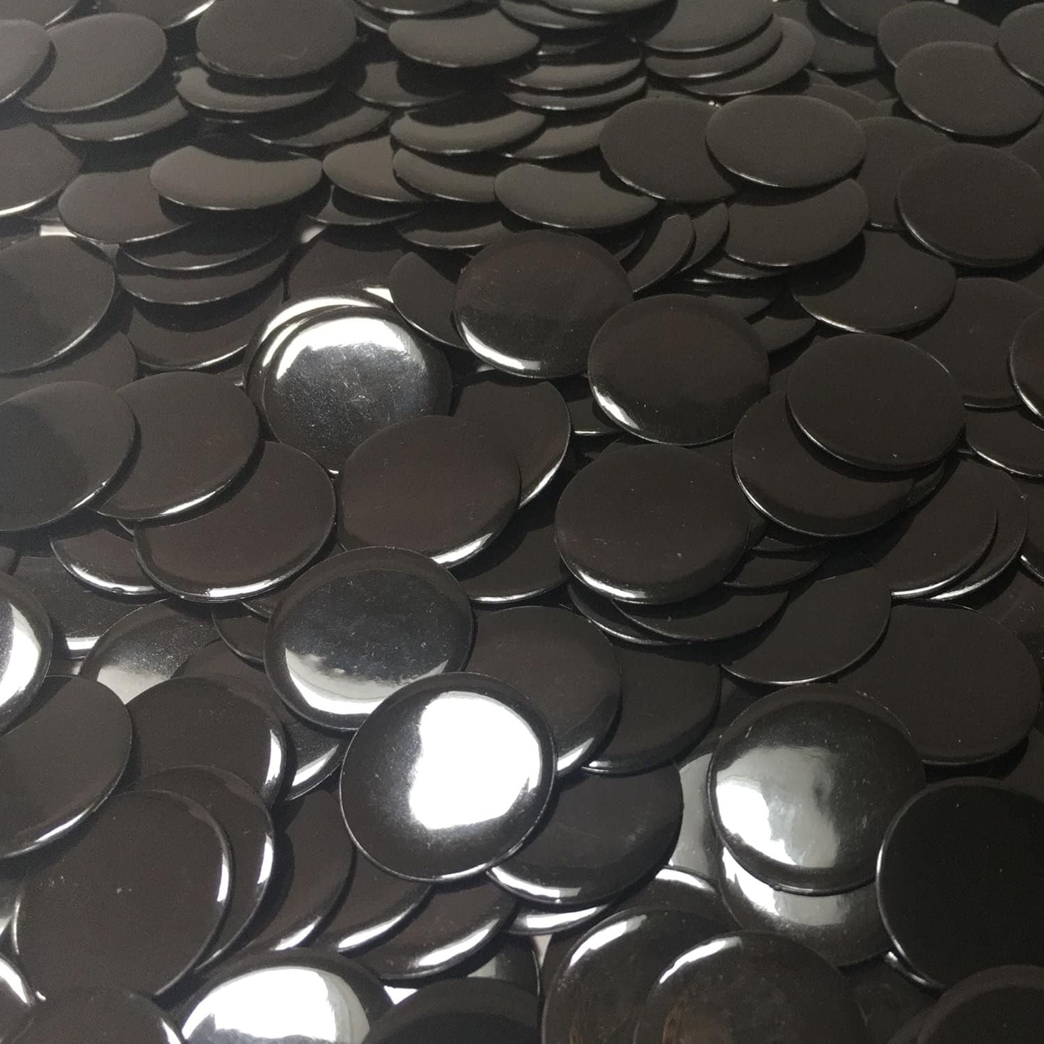 MR CHIPS Plastic Bingo Chips for Games 1000 Count Bag - Solid and Transparent Co