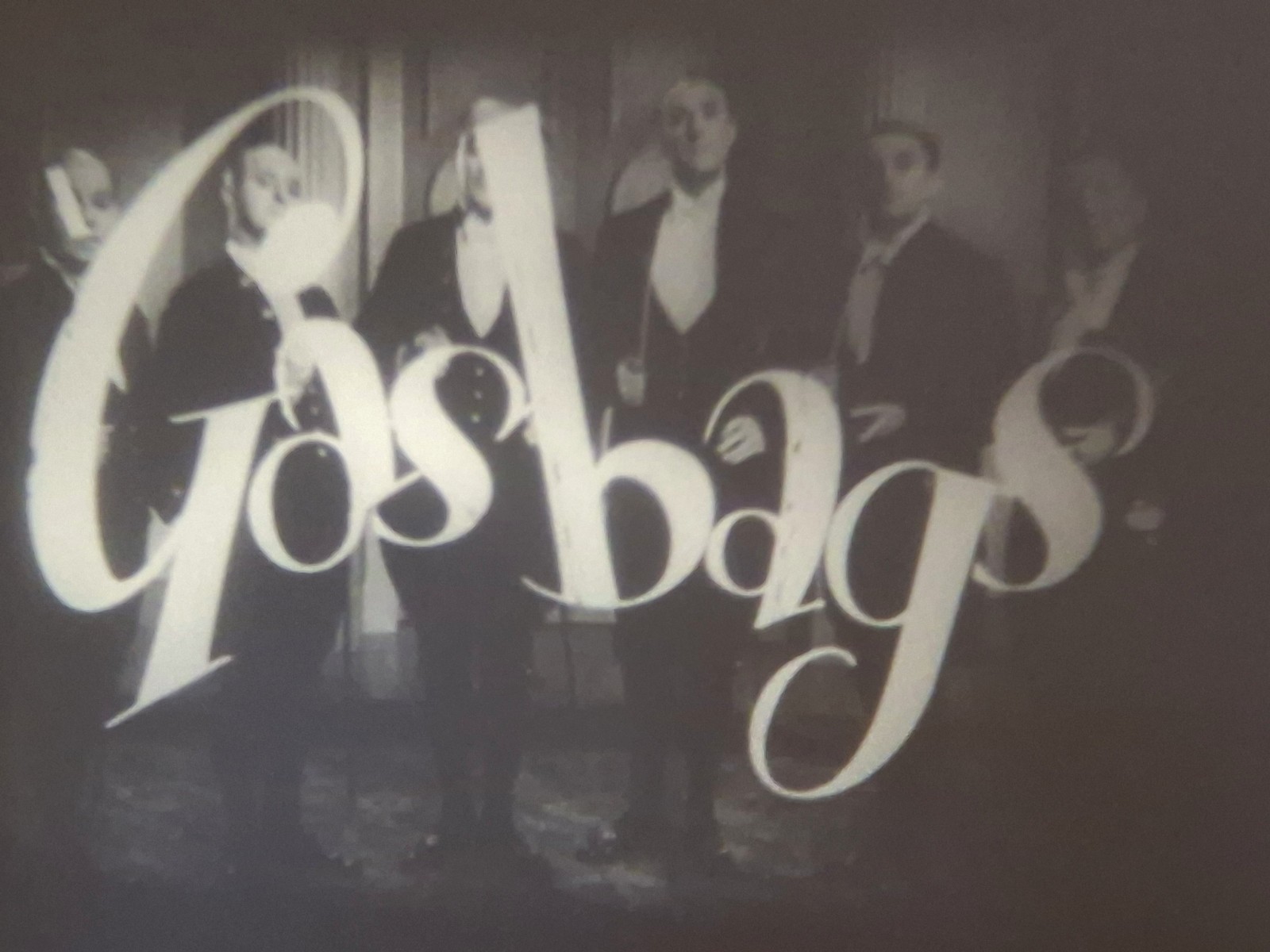 GASBAGS 1941 CRAZY GANG SUPER 8 B/W SOUND CINE 8MM FILM FEATURE FLANAGAN & ALLEN