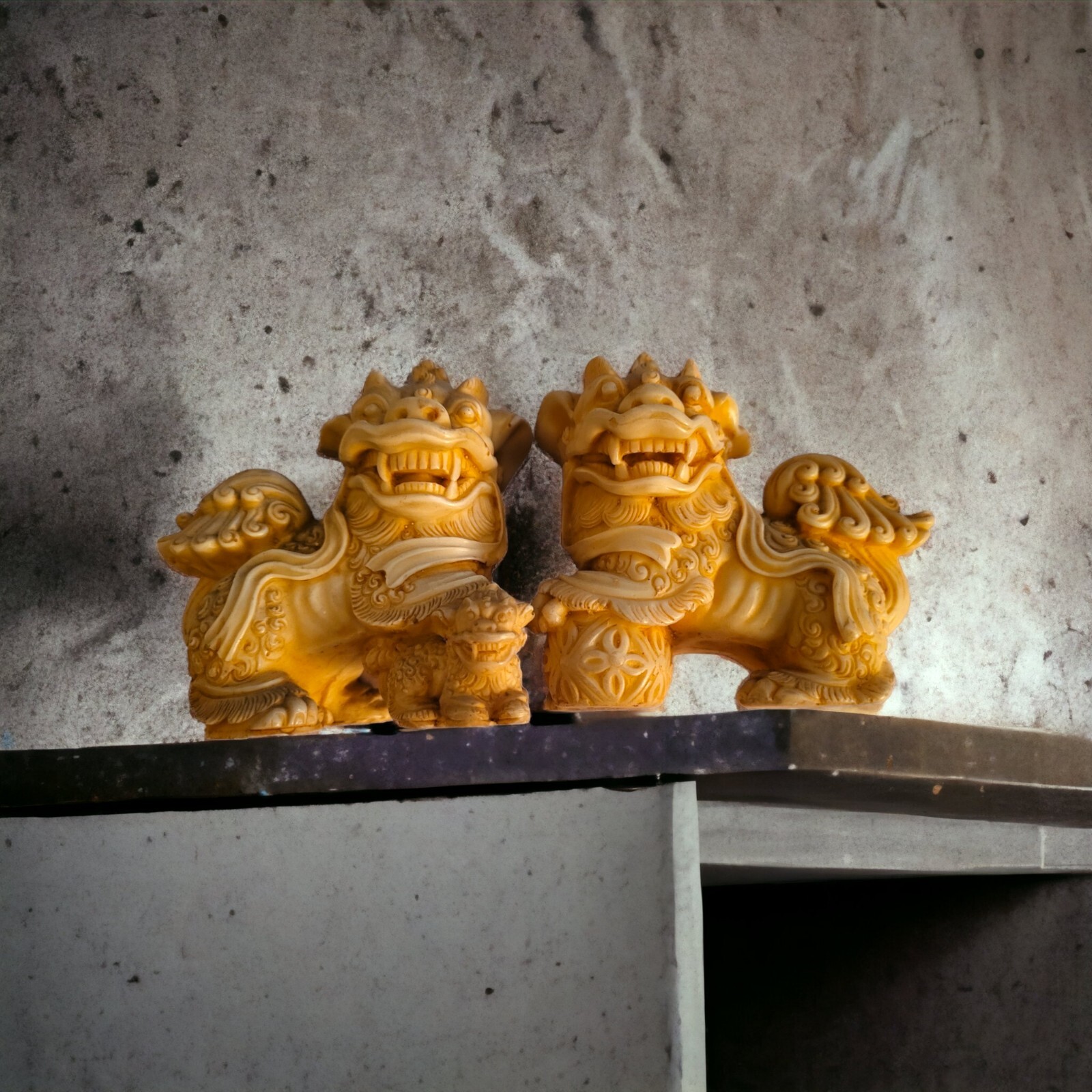 Pair Of Vintage Resin? Foo Dogs 3 " Each