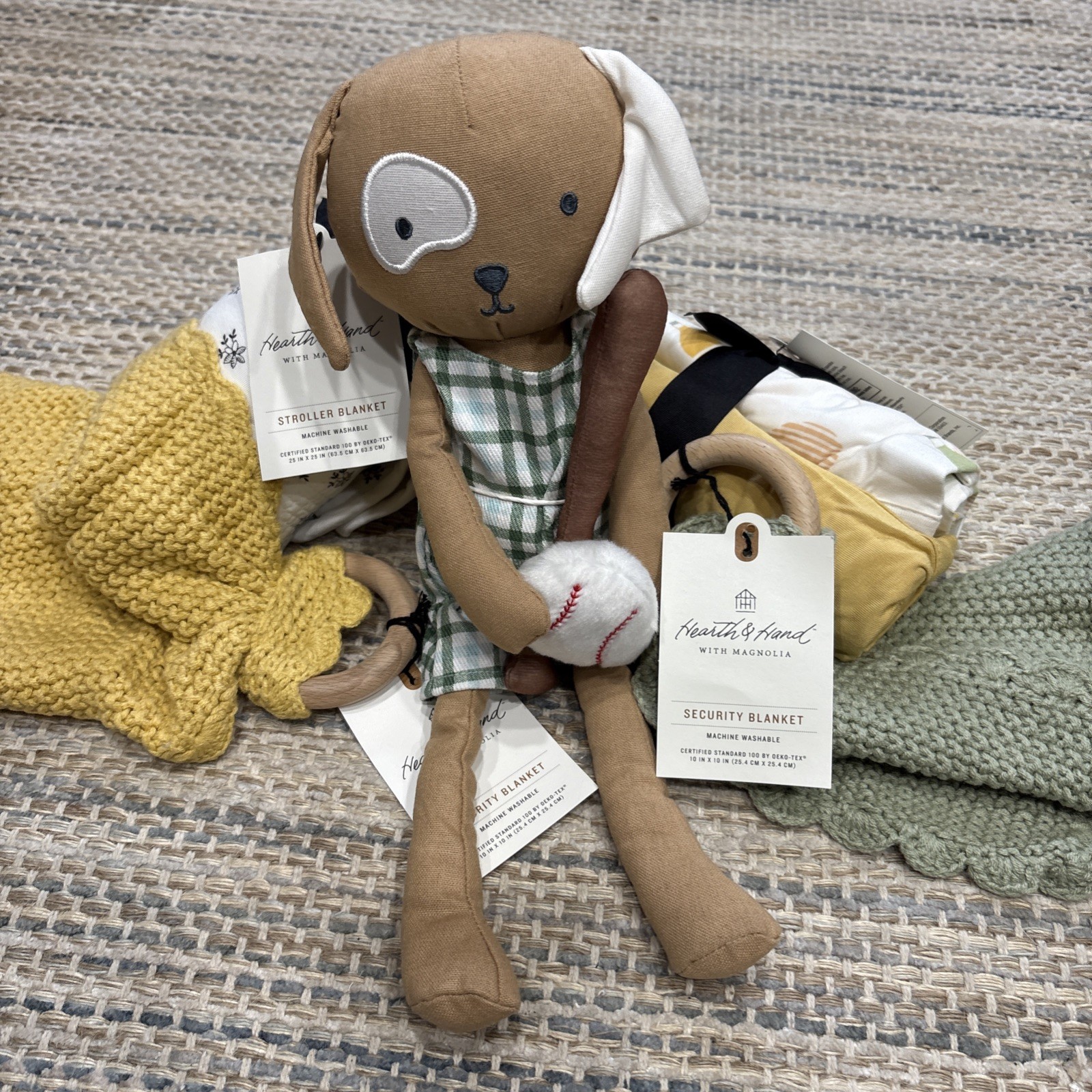 Lot Of Baby Items Baby Shower Idea Security Blankets Swaddle Hearth And Hand NWT