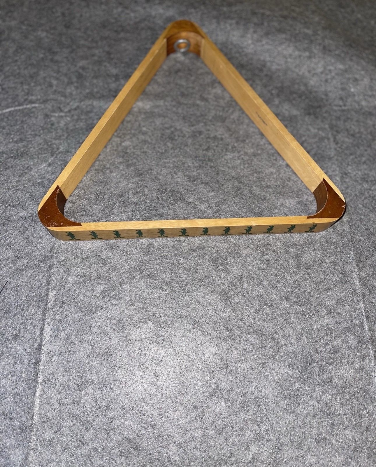 Vintage 1994 Warner Bros. Looney Tunes Taz Pool Billiards Rack – Wooden Triangle