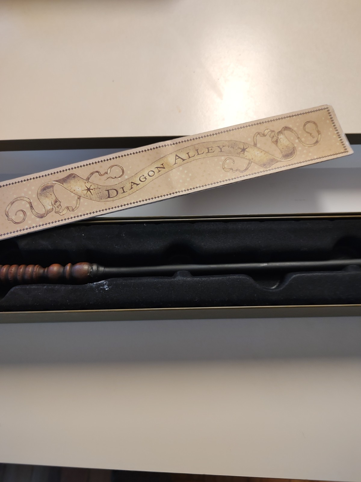 Harry Potter World Official Interactive Ollivanders™ Wand