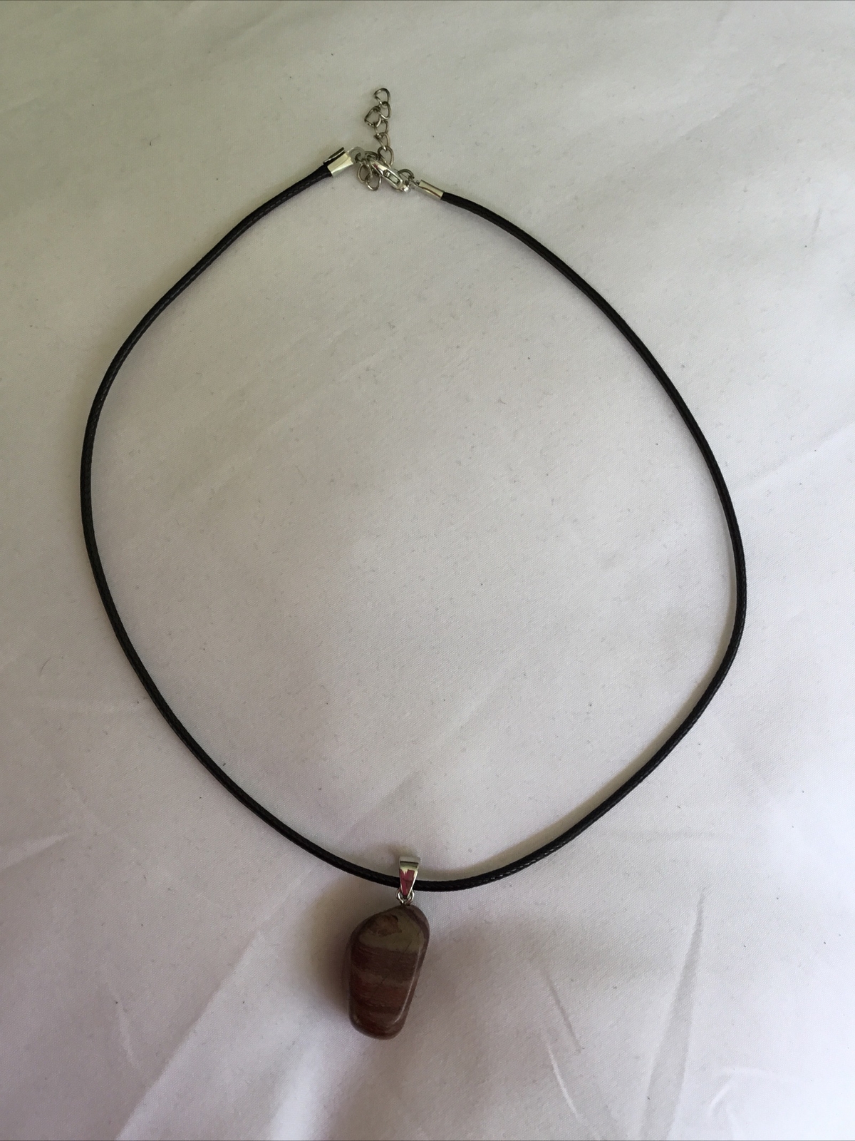 Beautiful Jasper Gemstone Quartz Crystal Pendant Leather Cord Necklace Jewellery