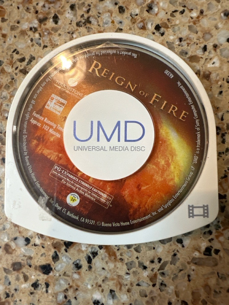 UMD REIGN OF FIRE (FC2001570)