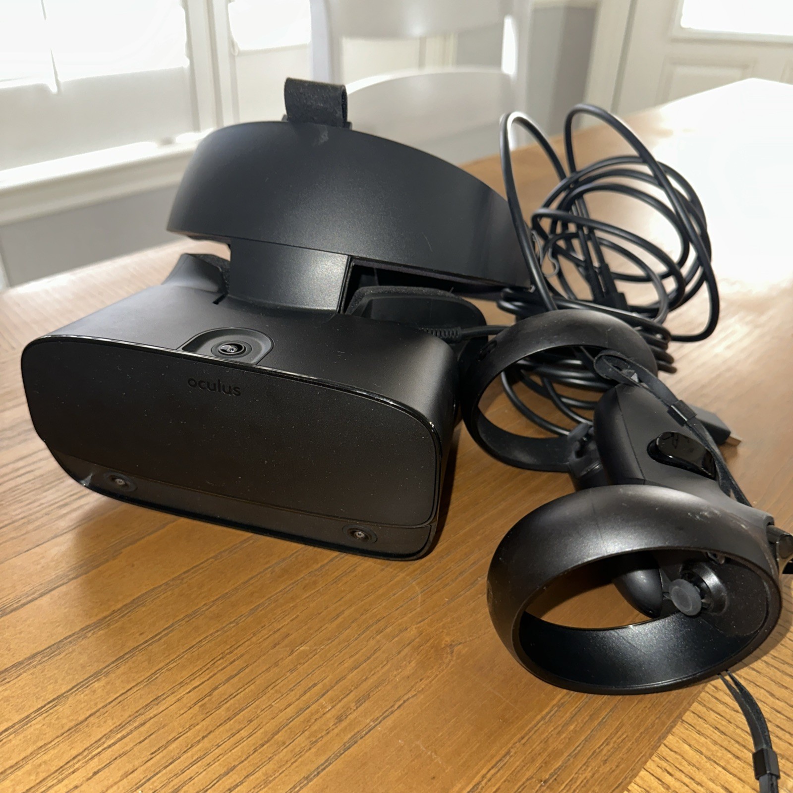 Oculus Rift S VR Headset + Touch Controllers – Clean, Tested, Fast Shipping!
