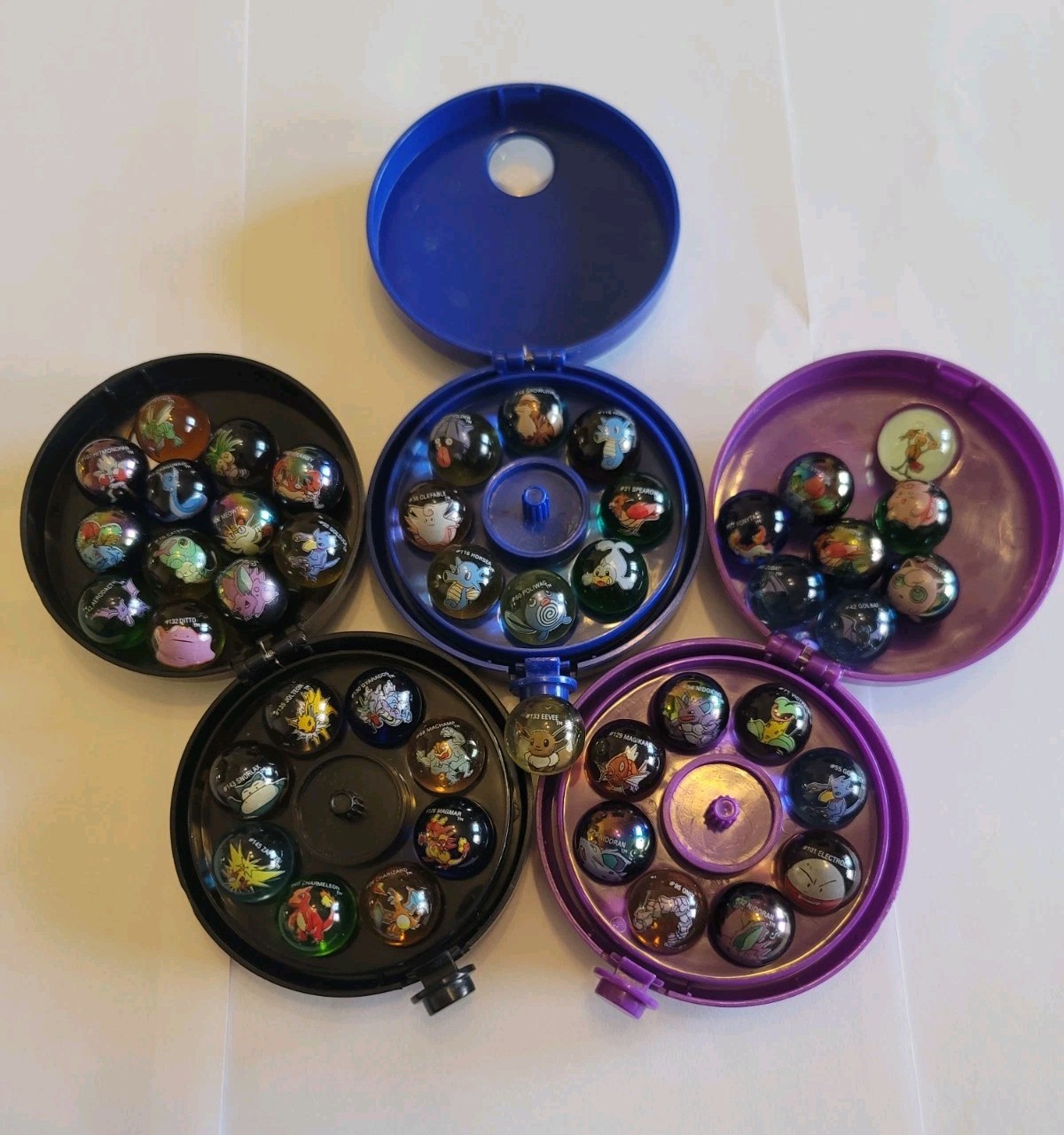 Vintage 2000 Pokémon Toy Biz 3 Marble Collectors Lot (3 Cases, 45 Marbels,1 Bag)