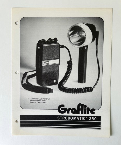 Graflex Graflite Strob 250, Globe Strob 250 Electronic Flash Catalog Pages c1978