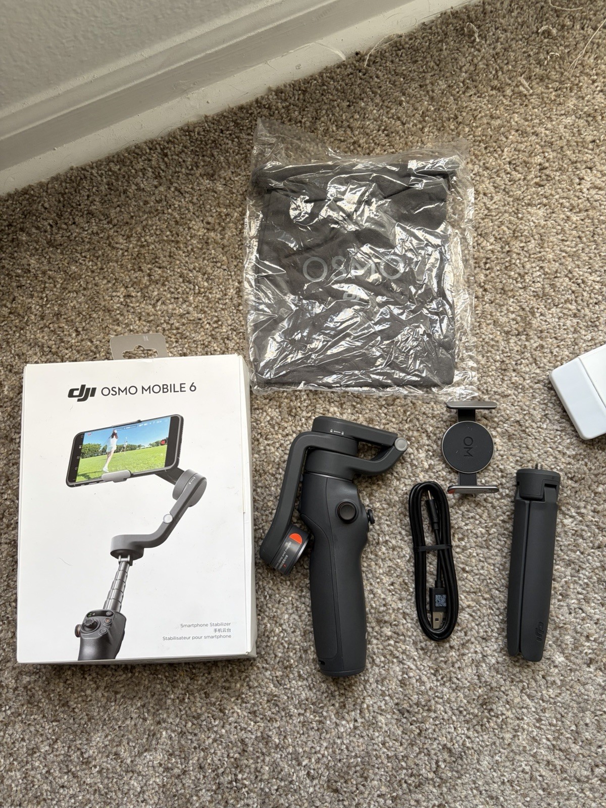 DJI Osmo Mobile 6 Smartphone Gimbal Stabilizer