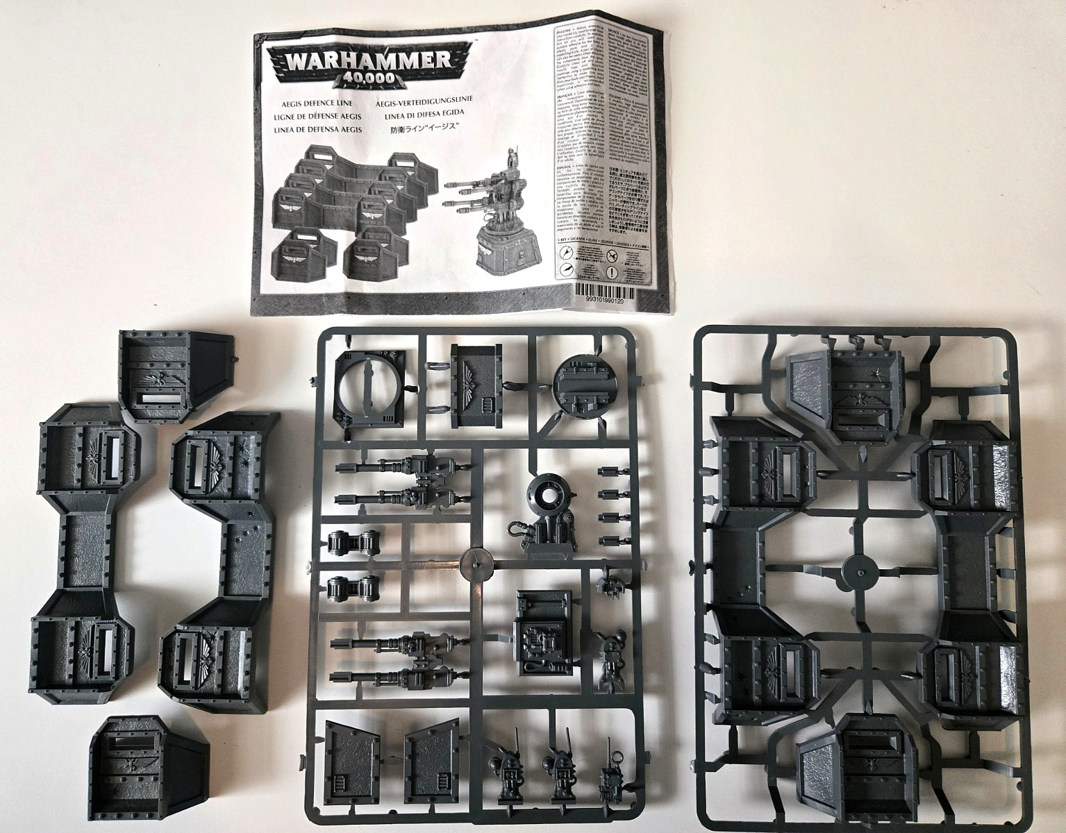 Warhammer 40k Aegis Defense Line-Brand New Complete-GW