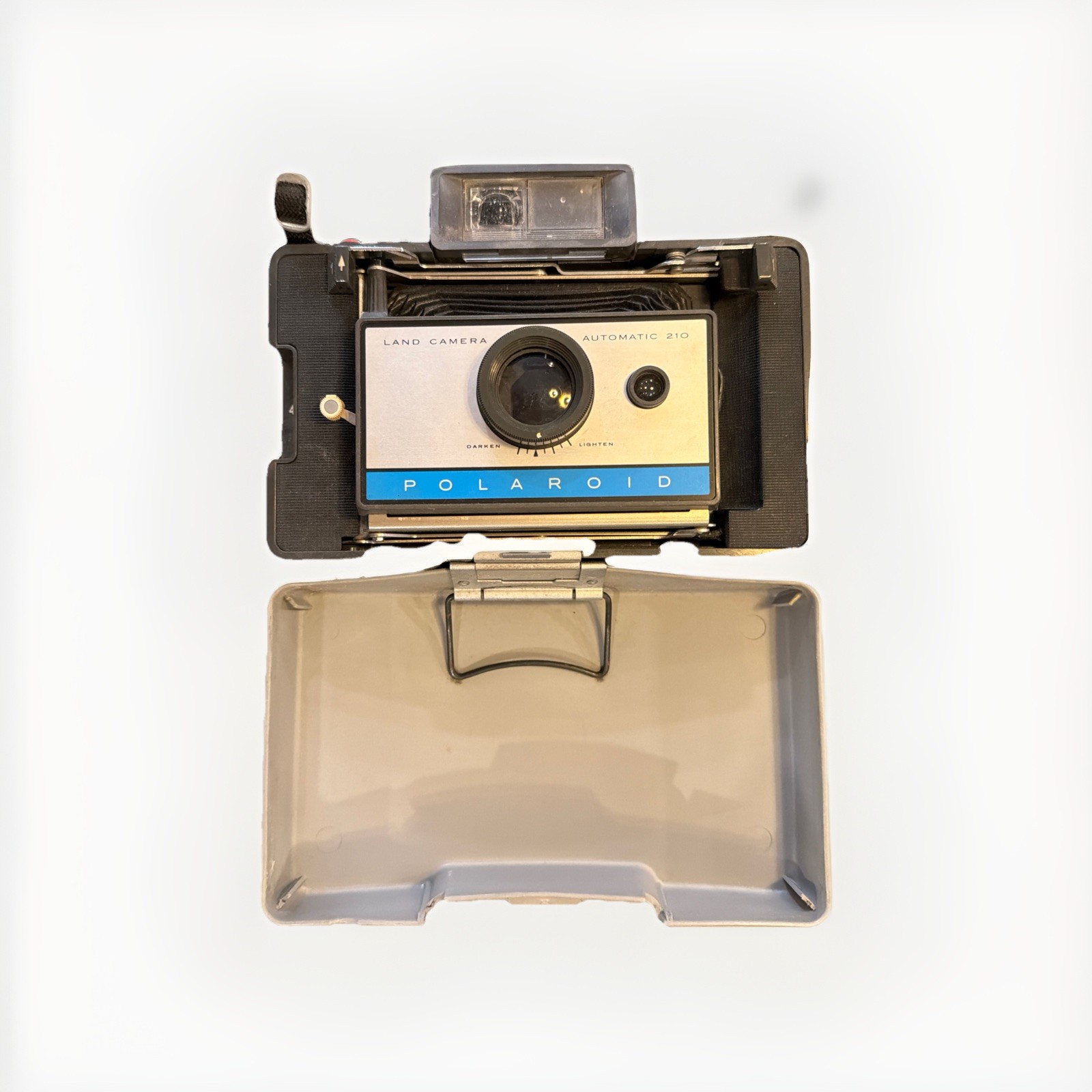 Vintage Polaroid Land Camera Automatic 210 Untested