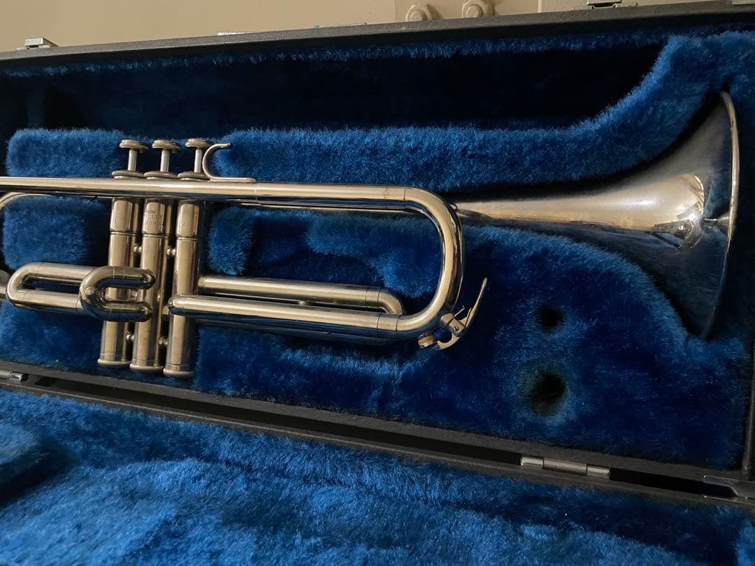 Yamaha Trumpet Silver with Case