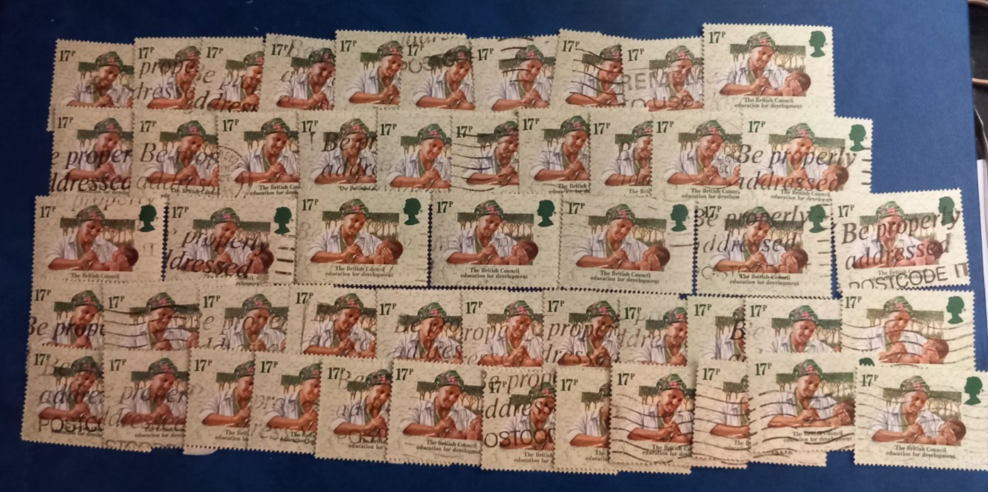 100~17p~Green~GB~Commemoratives~  Stamps~off paper~Crafting~Collect