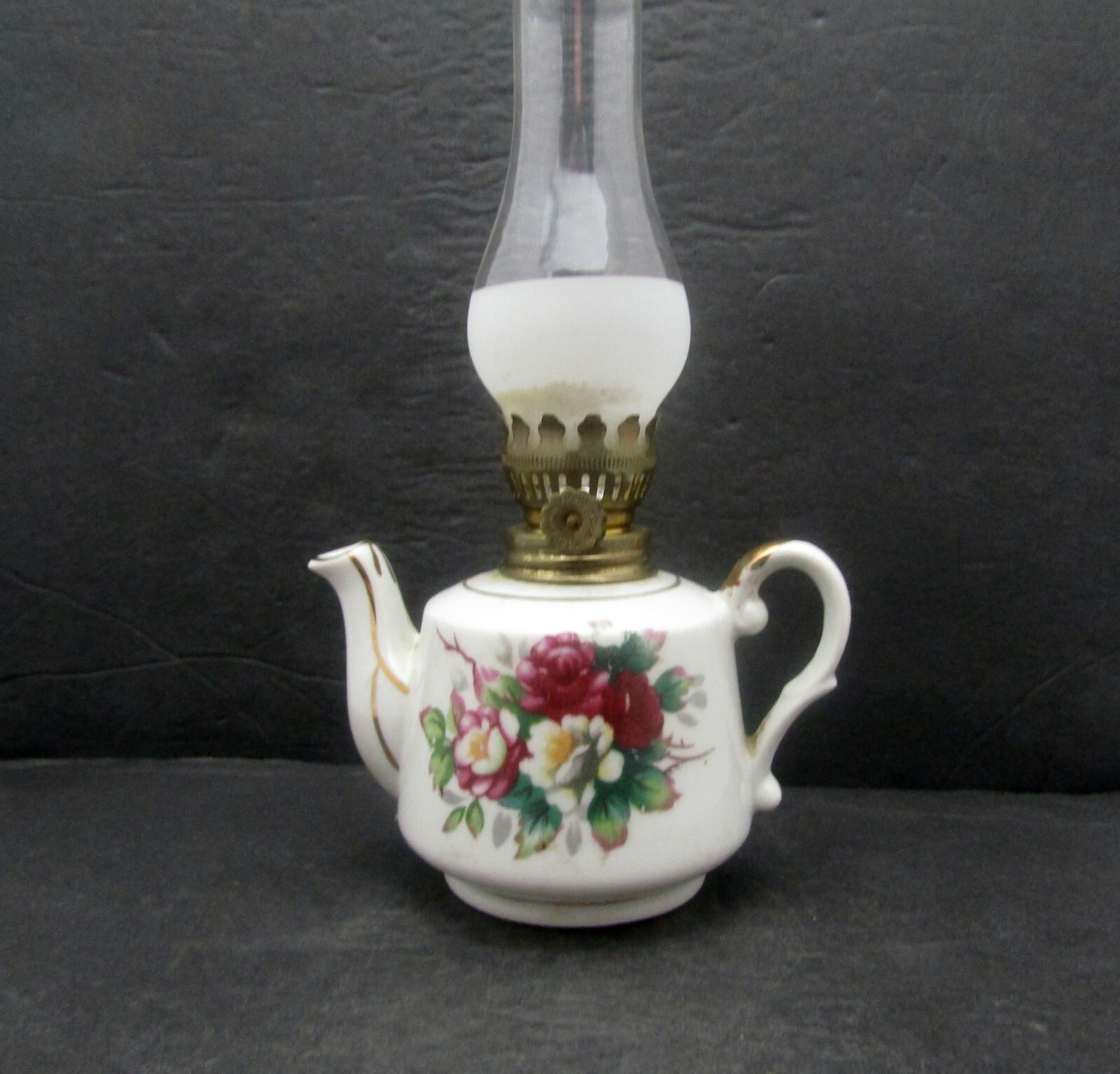Arrow Porcelain Floral Roses Gold Trim Tea Pot Mini Kerosene Oil Lamp Japan