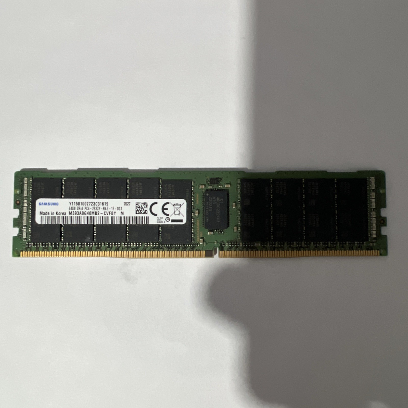 Samsung 64GB DDR4 2933MHz RDIMM RAM M393A8G40MB2-CVFBY Cisco UCS-MR-X64G2RT-H