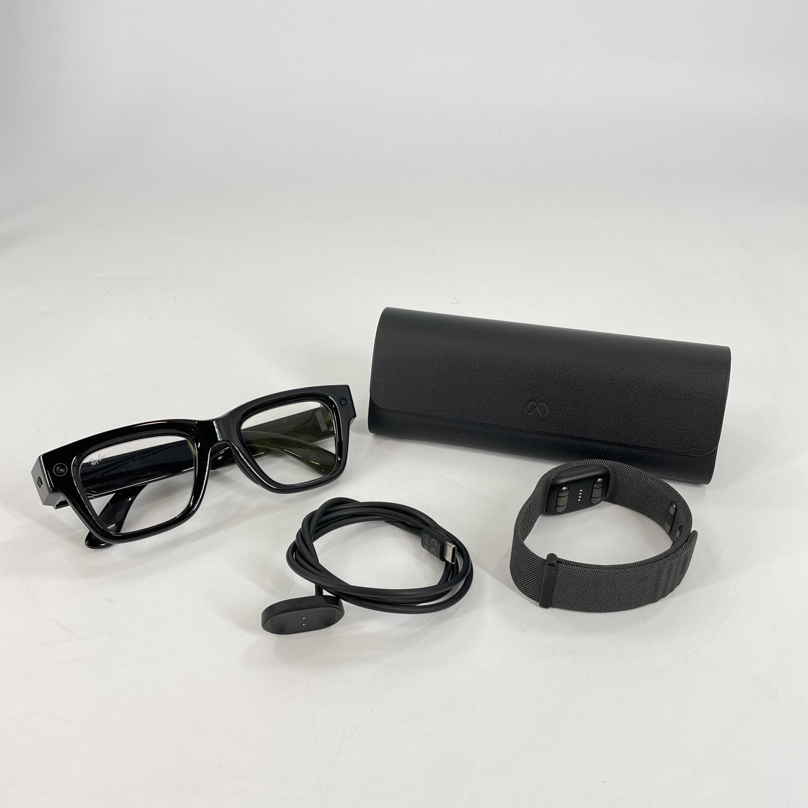 Meta Ray-Ban Display Black/Clear to Grey Transitions Lens/Standard- Very Good 