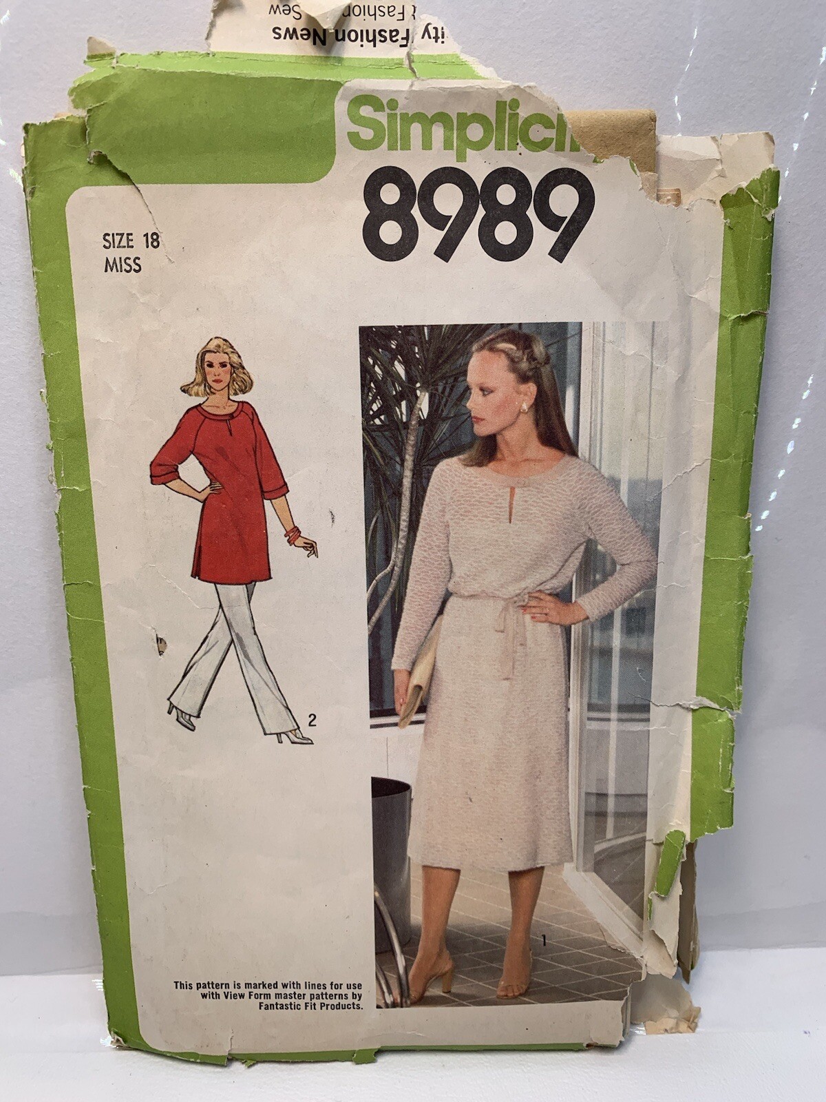 Simplicity 8989 Misses Pullover Dress Tunic Belt Sewing Pattern Size 18 *Uncut*