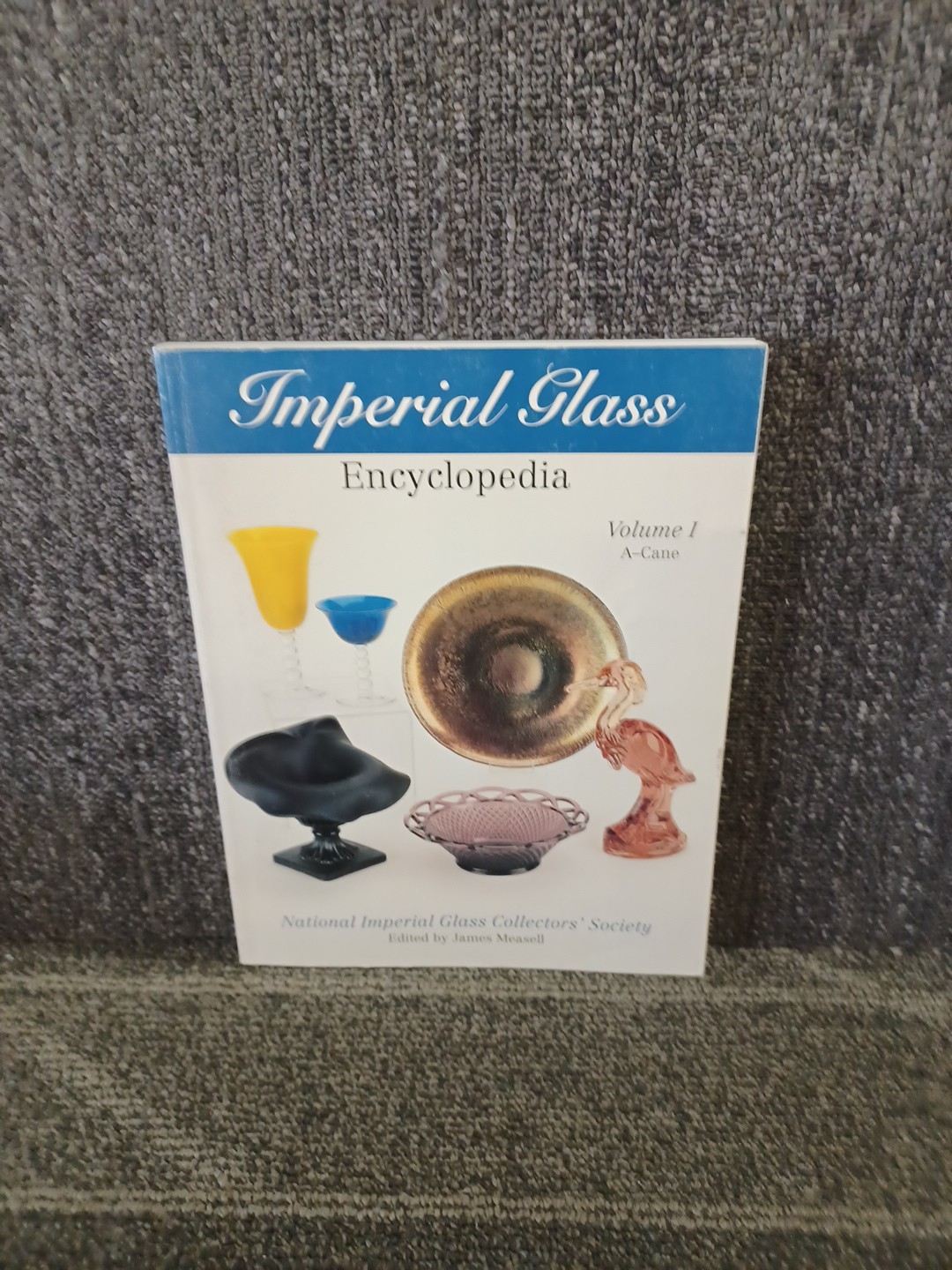 Antqiue Vintage  Imperial Glass - Types Patterns Trademarks Values / Book Vol. 1