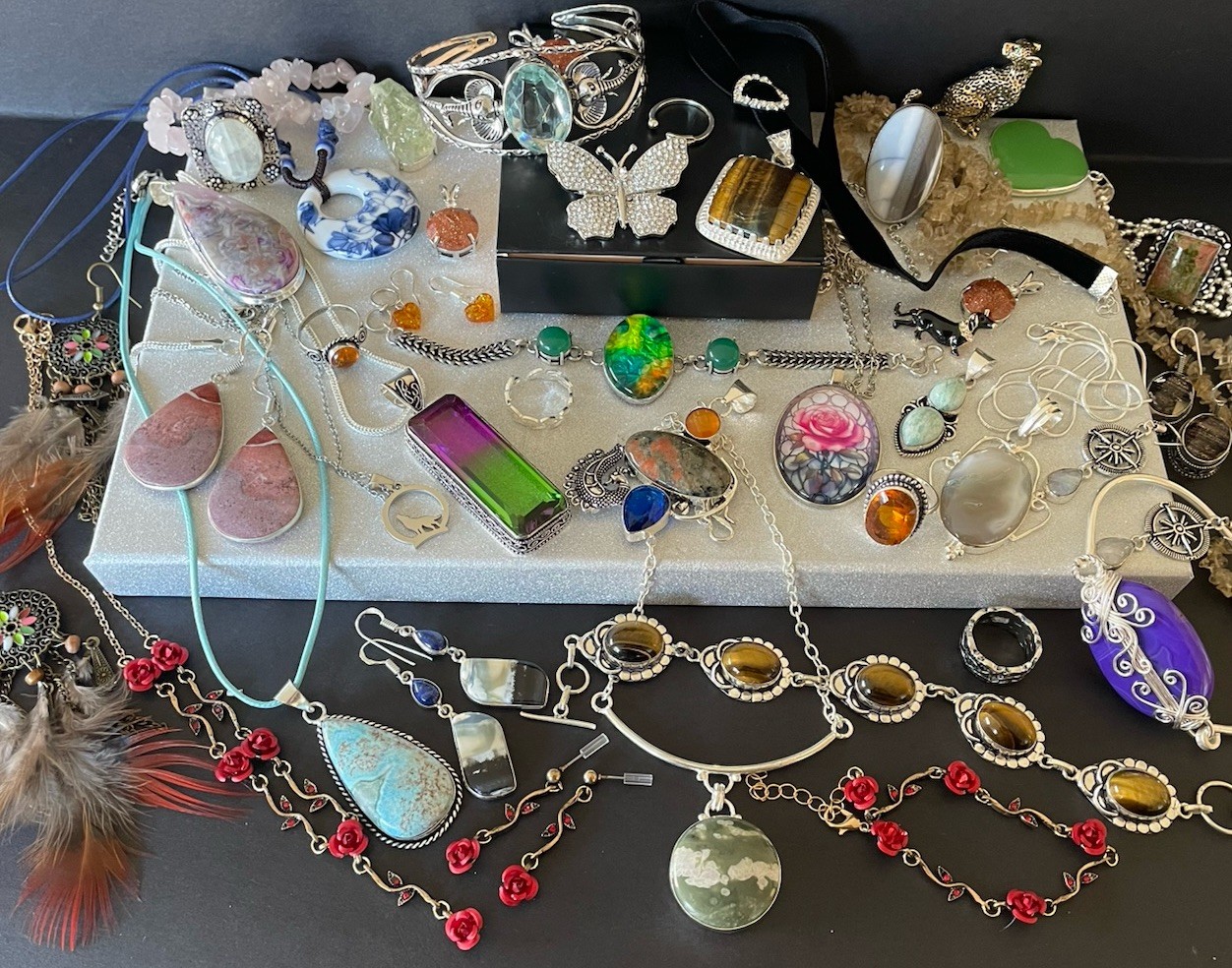 HUGE Bulk Mixed Lot-Gemstone Crystal Glass Jewellery-NEW