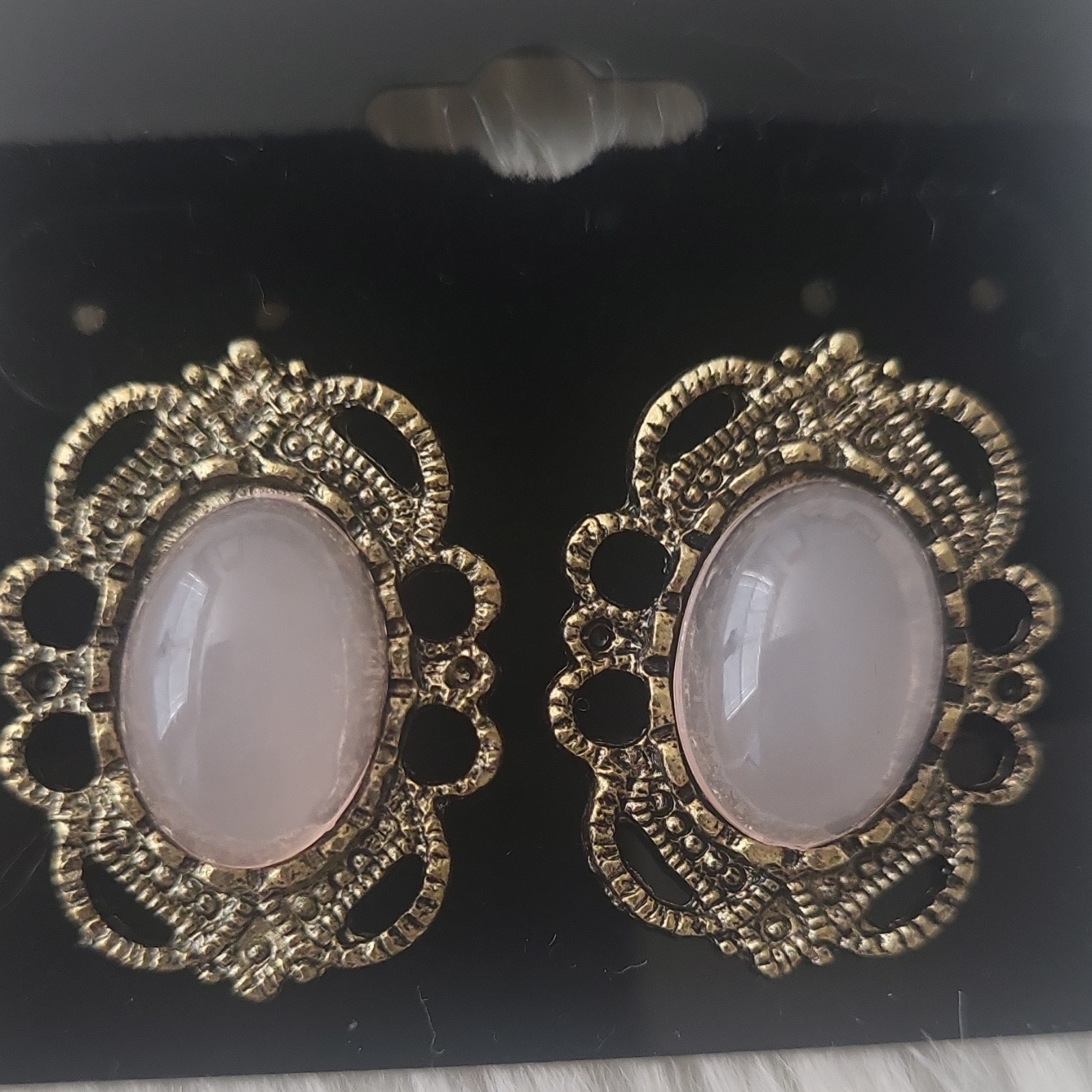 Vintage Oval Stud Earrings with Filligree and Pink Opaque Stone 