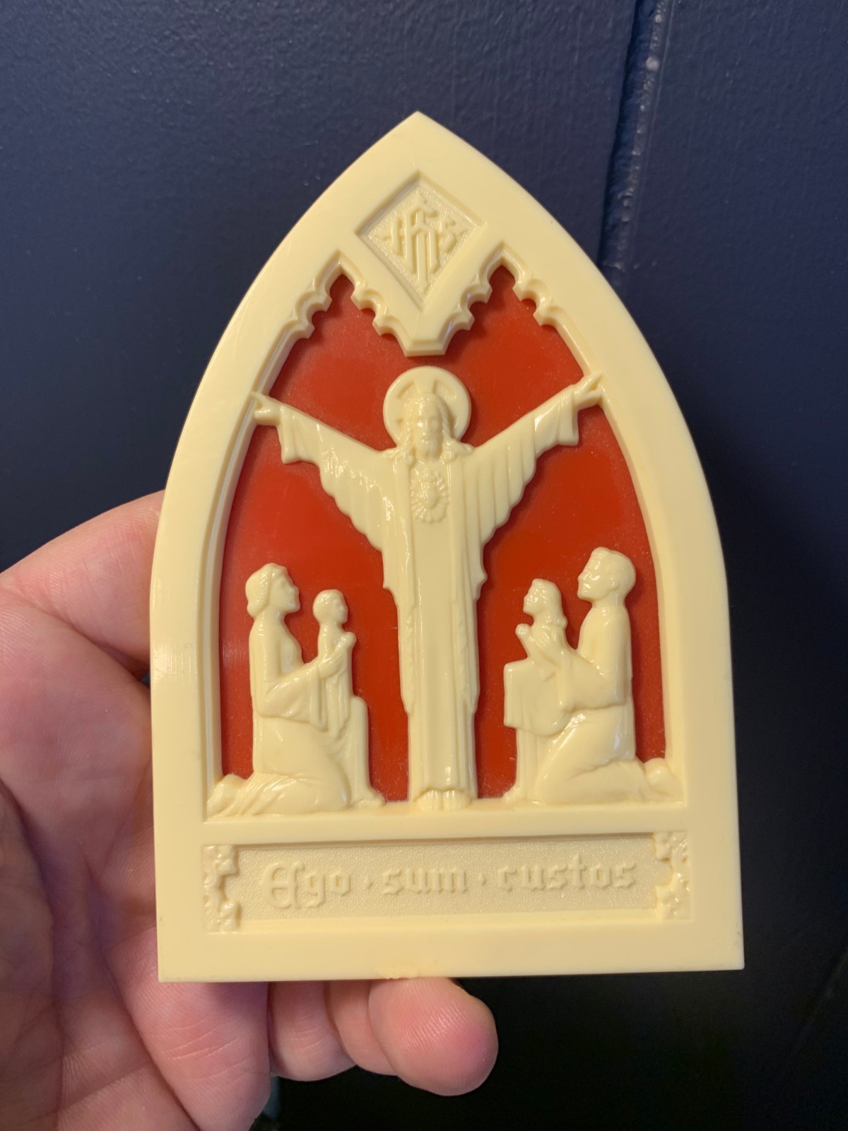 Vintage Jesus Guardian "Ego Sum Custos" Plastic Wall Devotional Plaque 4⅞" x 3¼"