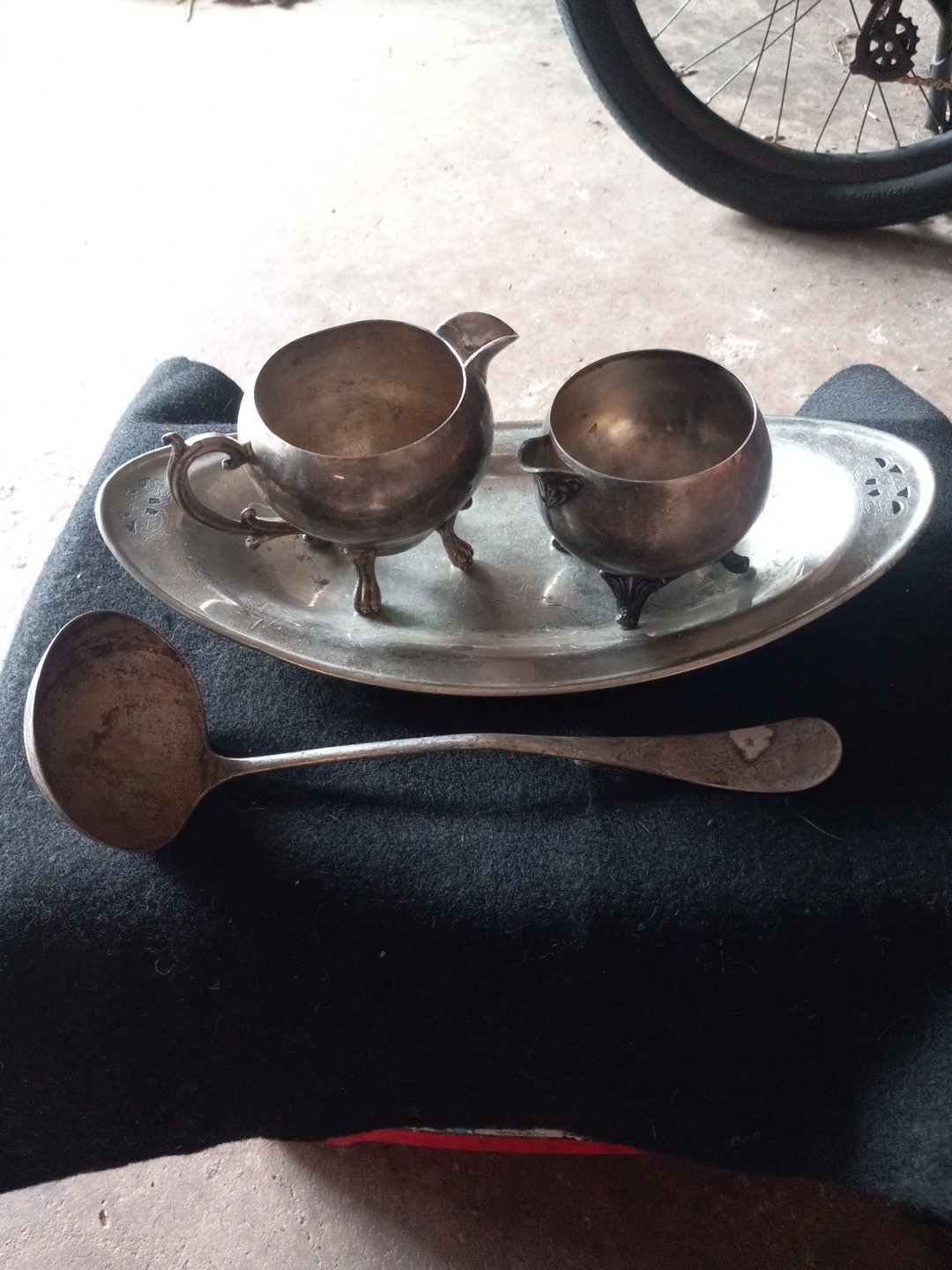 Silver Plate Flatware Set Assorted Pieces