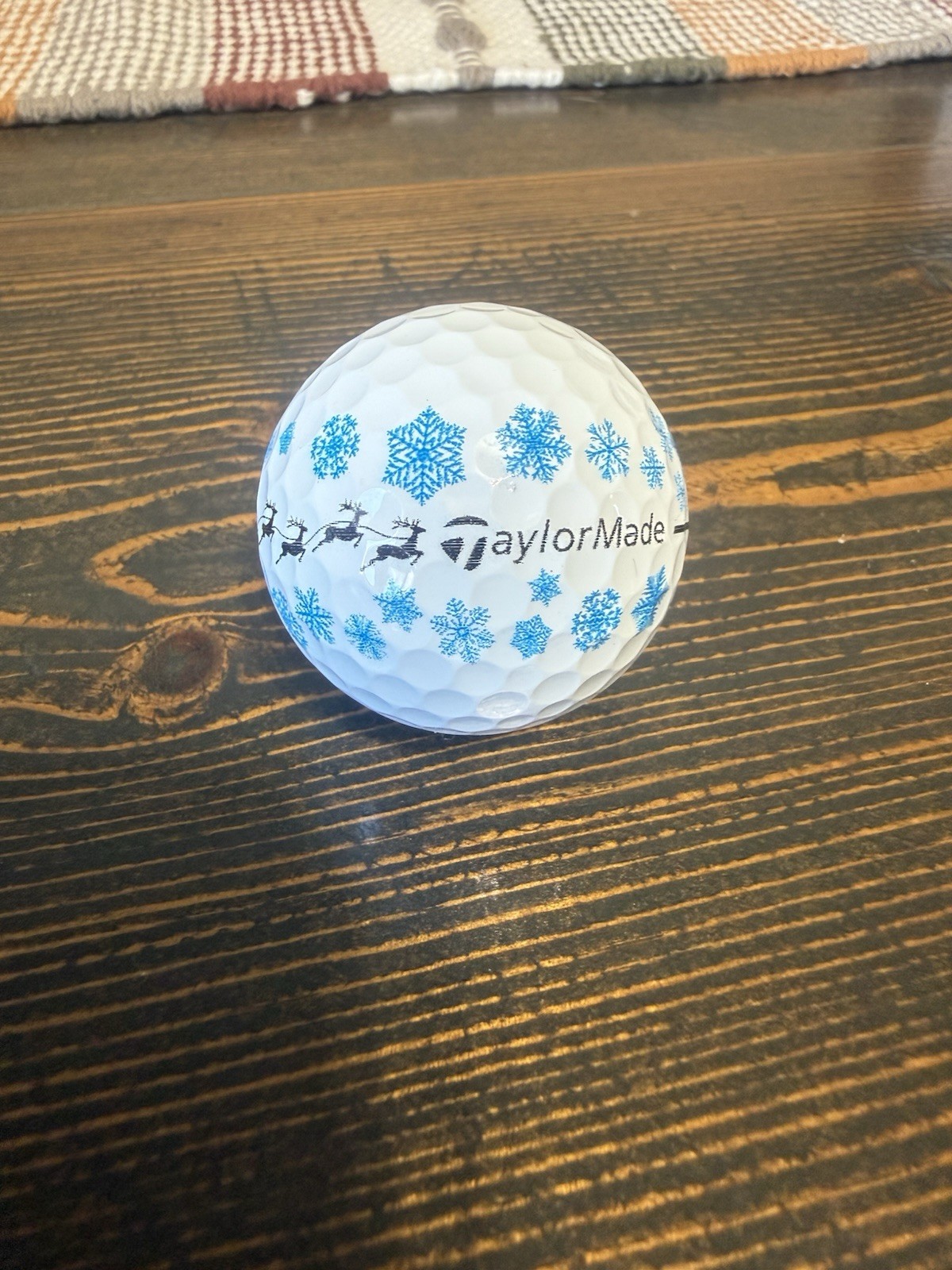 TaylorMade Tp5 Golf Holiday Golf Ball Snow Flakes Limited Edition! 1 Ball