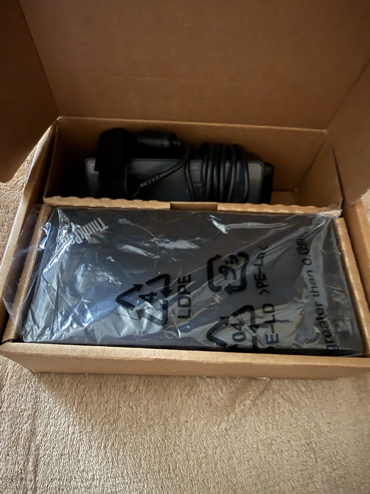 Lenovo ThinkPad Universal USB-C Docking Station - Black