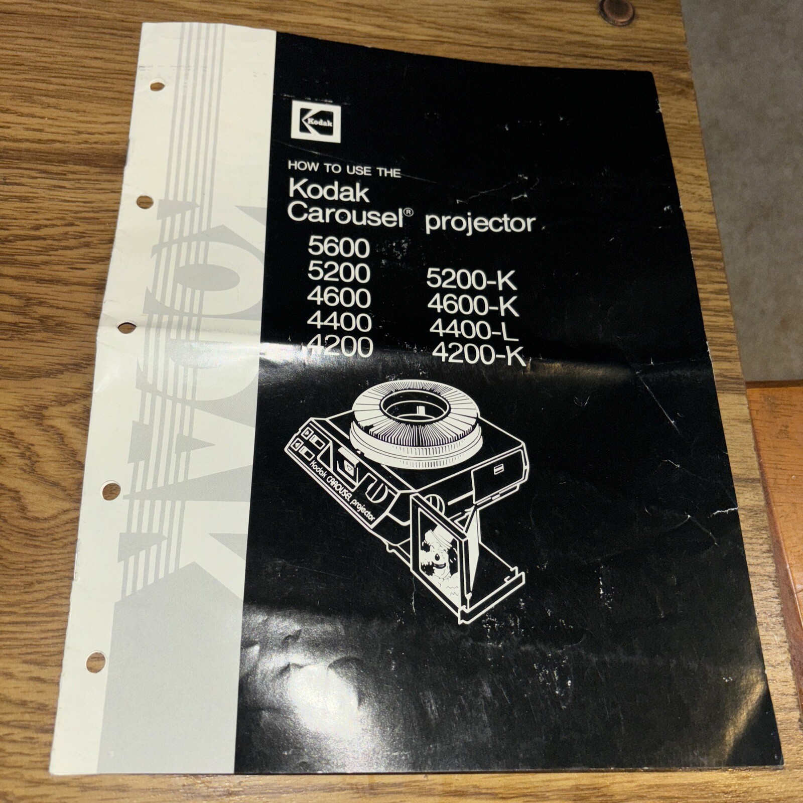 How to Use the Kodak Carousel Projector 1986 Eastman Kodak Booklet