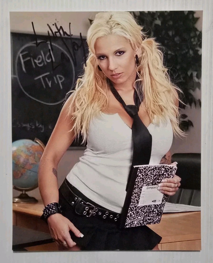 Adult Model & Film Star LYLITH LAVEY Signed Autograph 8x10 Photo Picture & COA