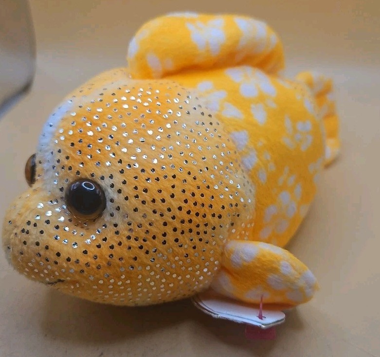 Ty Beanie Baby - REEFS the Orange Clown Fish 7" Stuffed Animal Toy